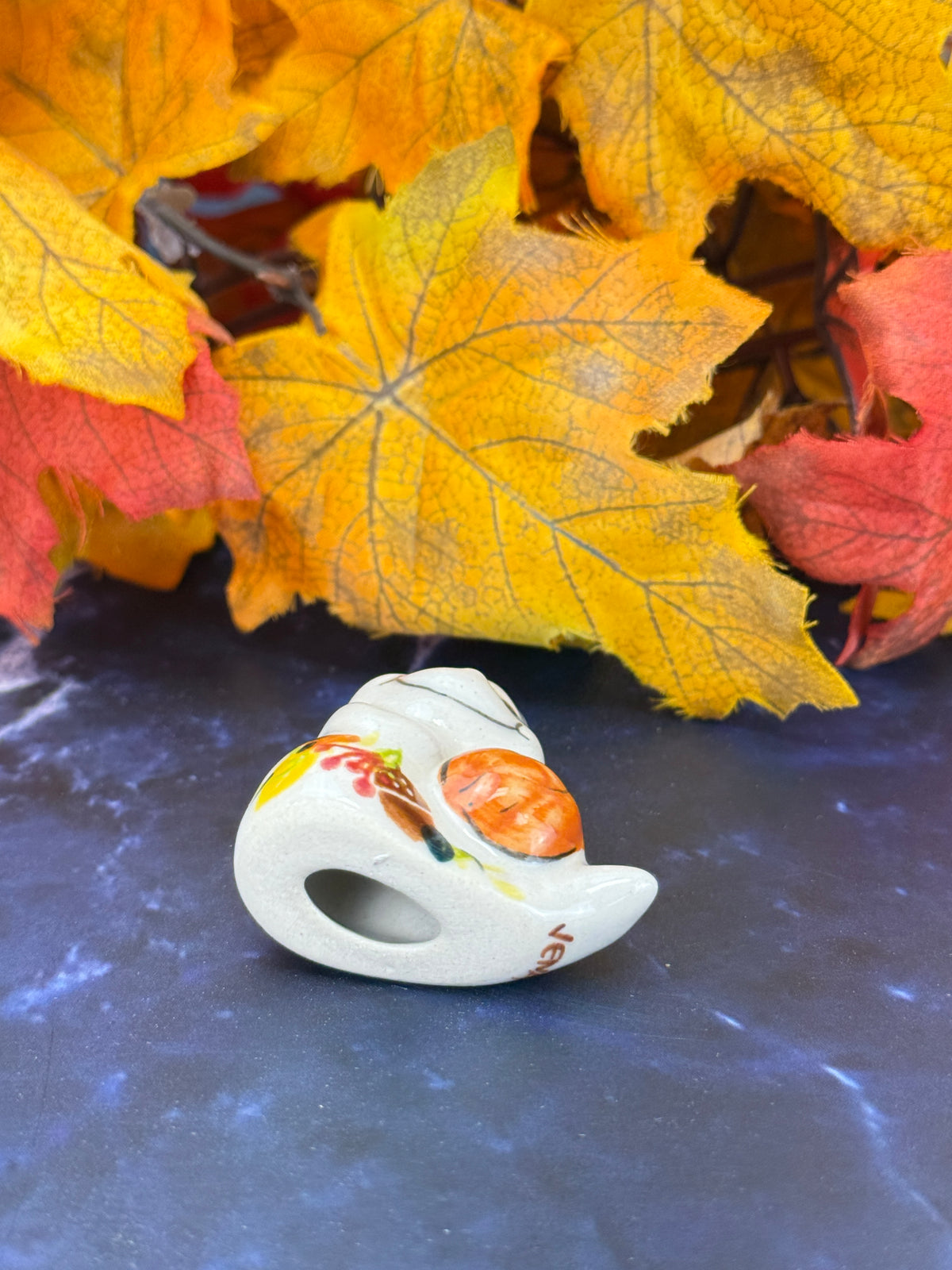 Vena Mini Ghost - Shape V616 - Acorn