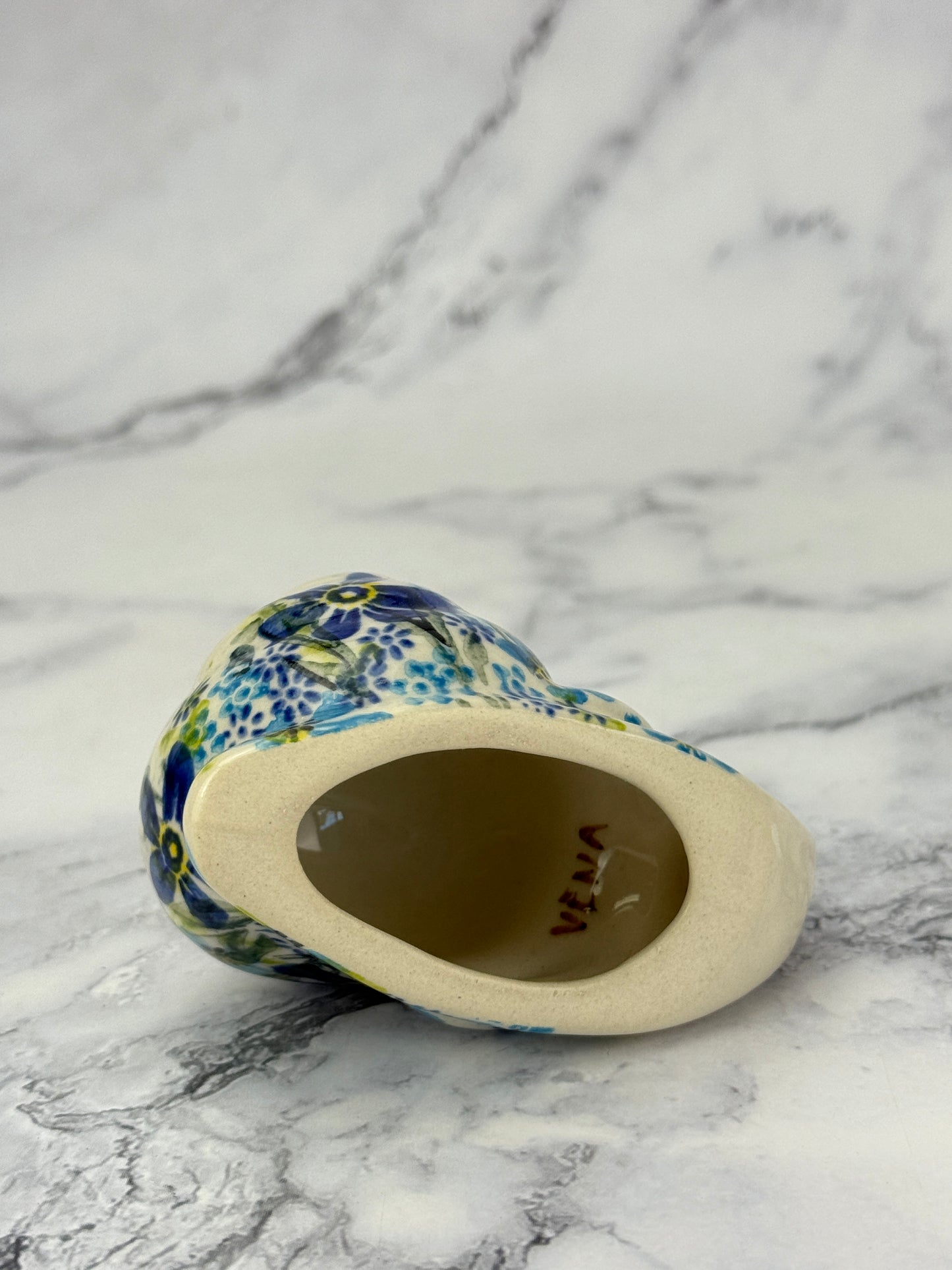 Snail Figurine - Shape V415 - Pattern Dragonfly Drift