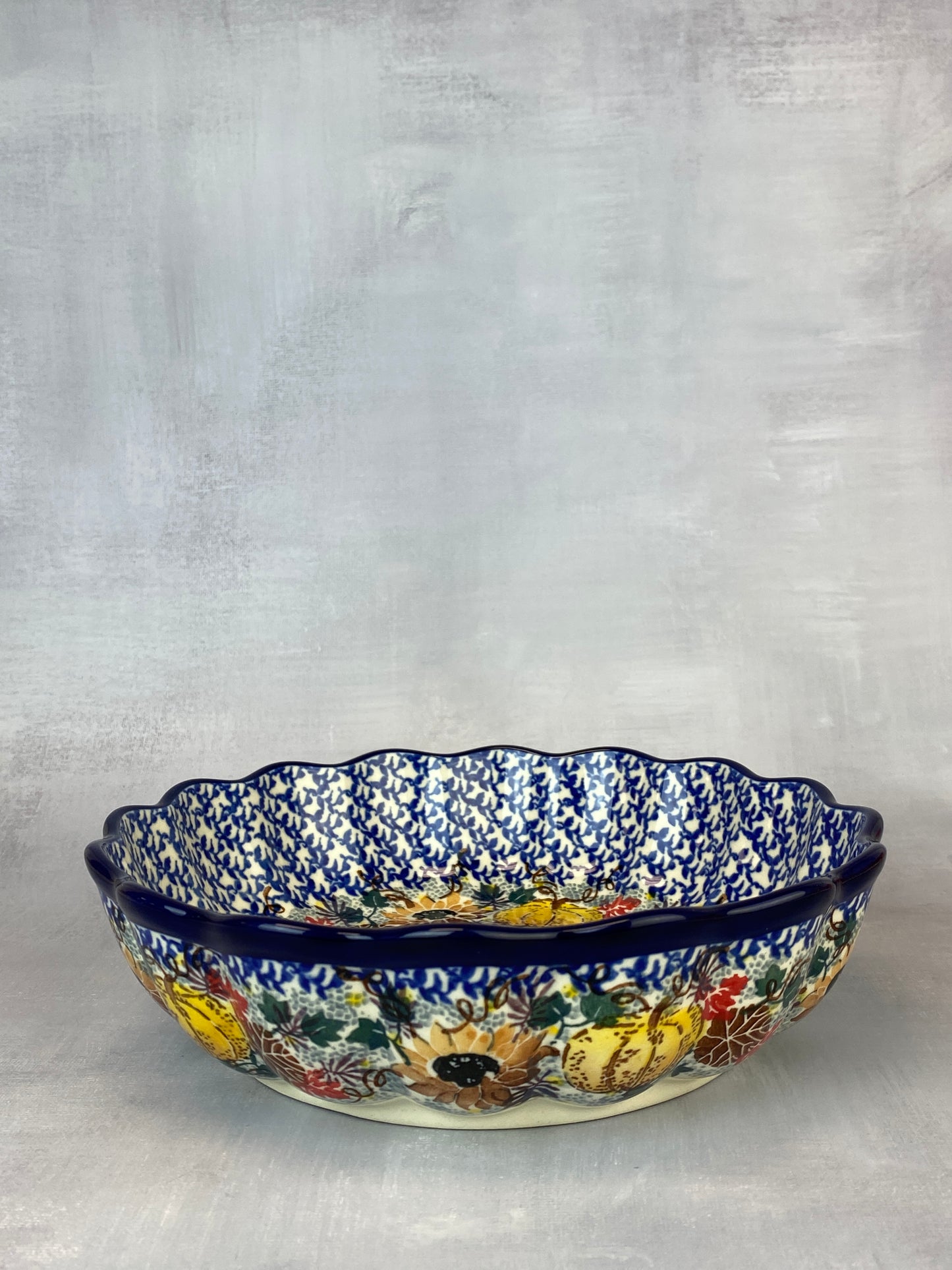 Unikat Scalloped Bowl - Shape 974 - Pattern U4741