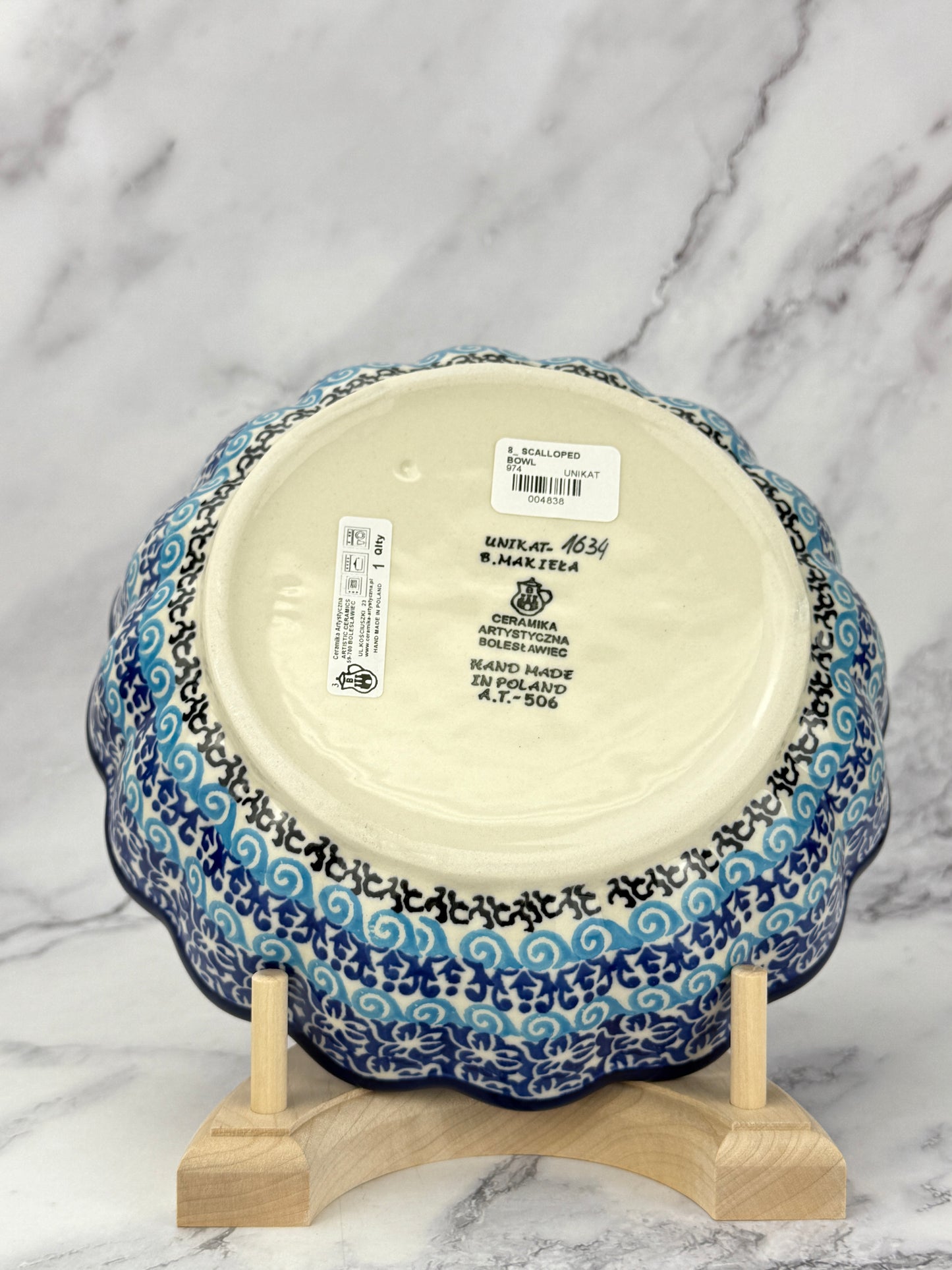 Unikat Scalloped Bowl - Shape 974 - Pattern U1634