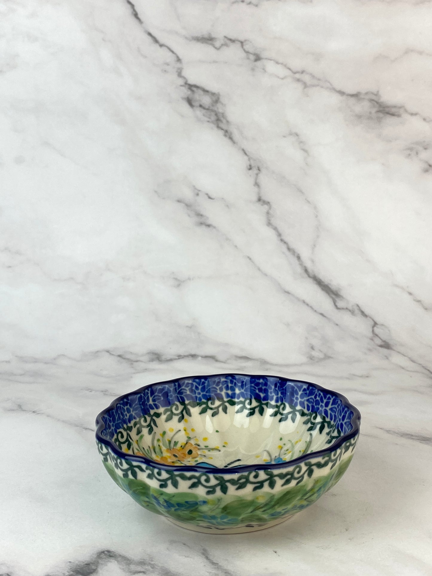 4.5" Unikat Scalloped Bowl - Shape 23 - Pattern U2380
