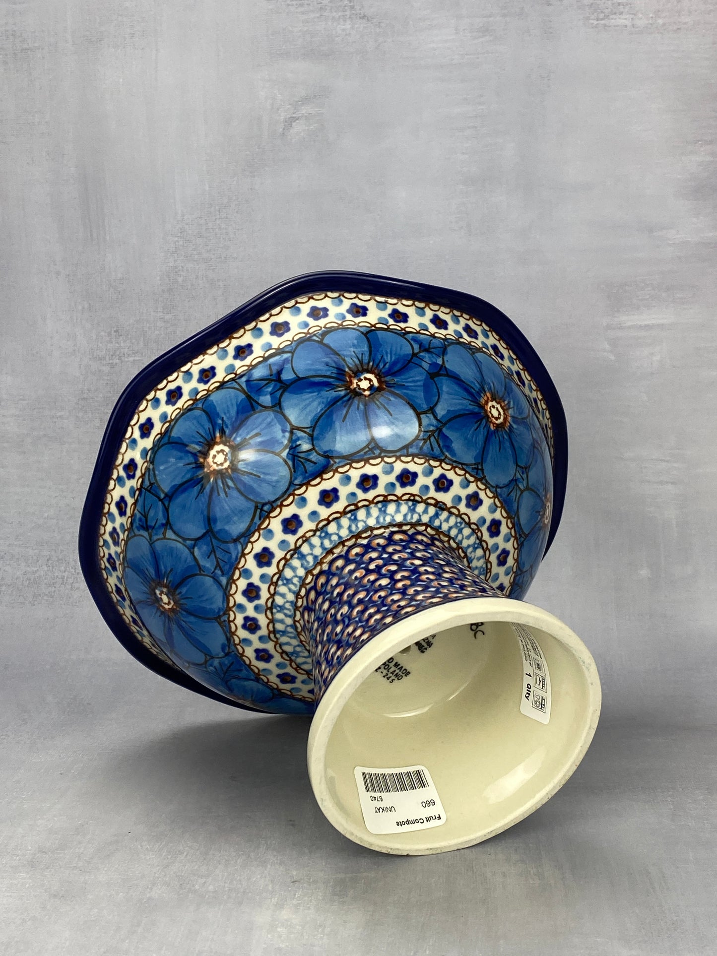 Unikat Pedestal Bowl - Shape 660 - Pattern U408C