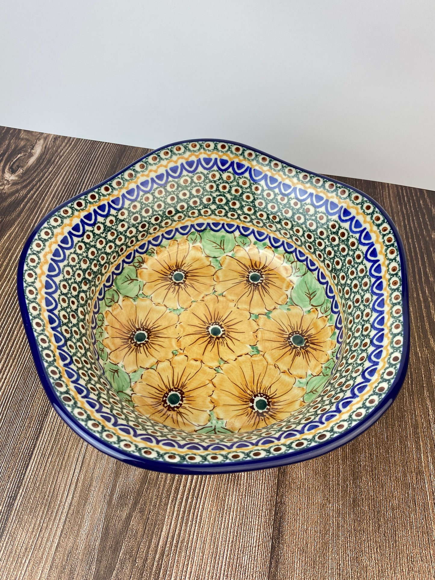 SALE Footed Unikat Bowl - Shape A17 - Pattern U740