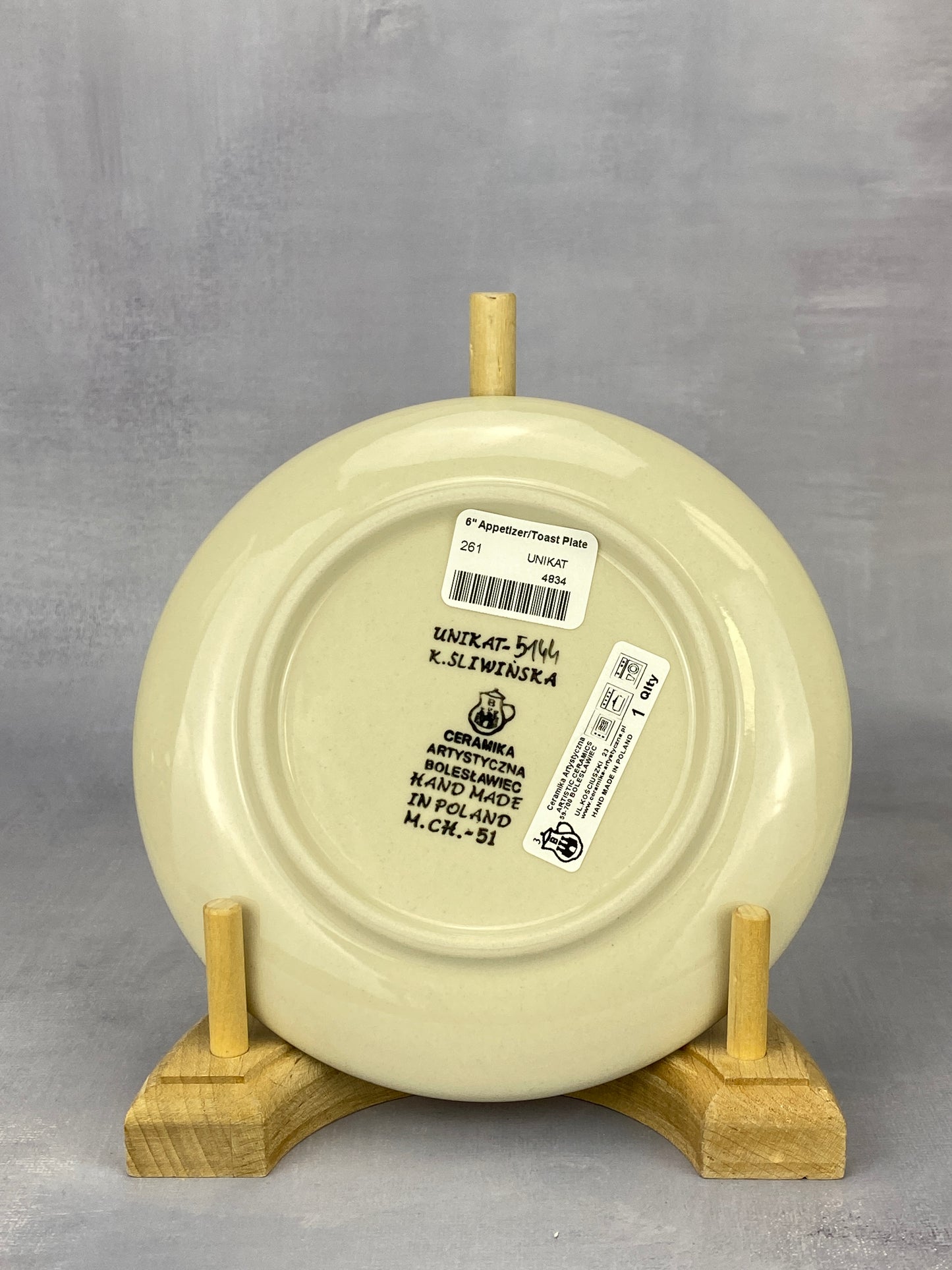 SALE 6" Unikat Toast Plate - Shape 261 - Pattern U5144