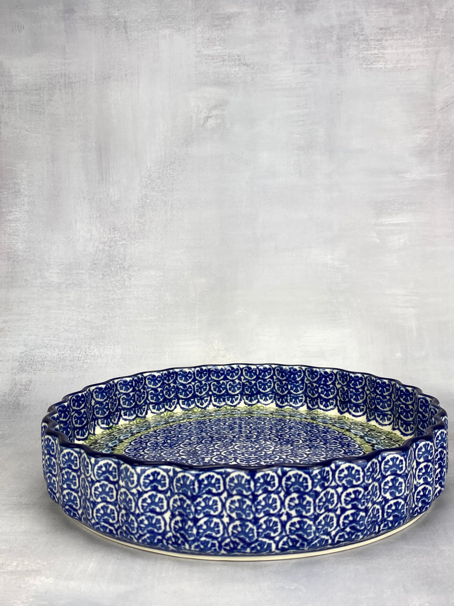 Ruffled Quiche / Tart Dish - Shape 637 - Pattern 1858