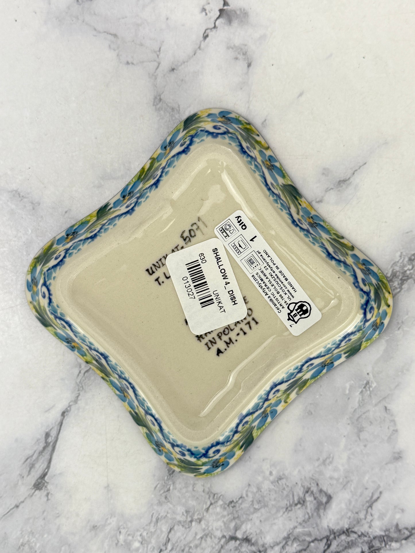 Wavy 4" Unikat Dish - Shape 630 - Pattern U5071
