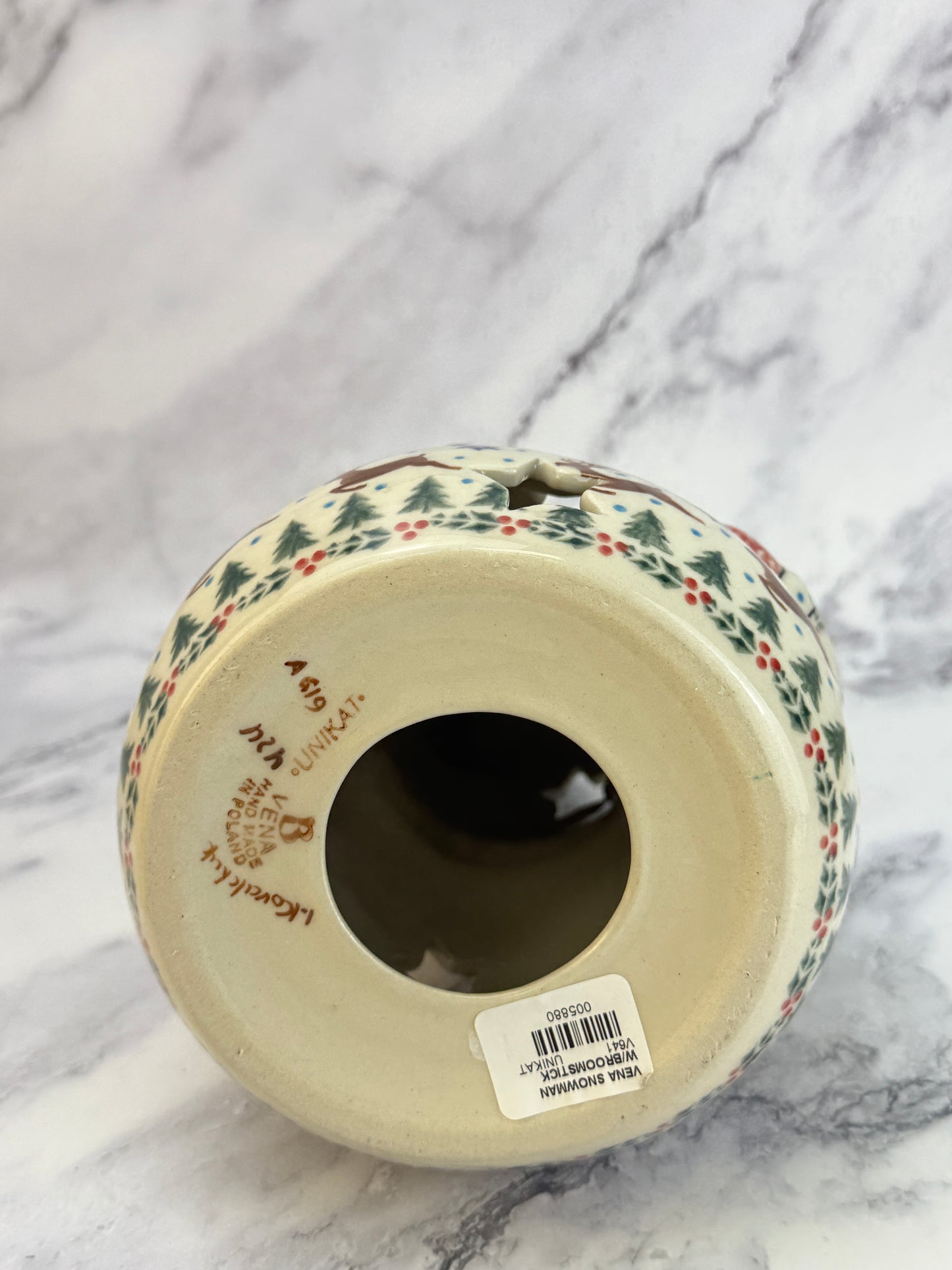 Vena Snowman With Broomstick - Shape V641 - Christmas Sweater