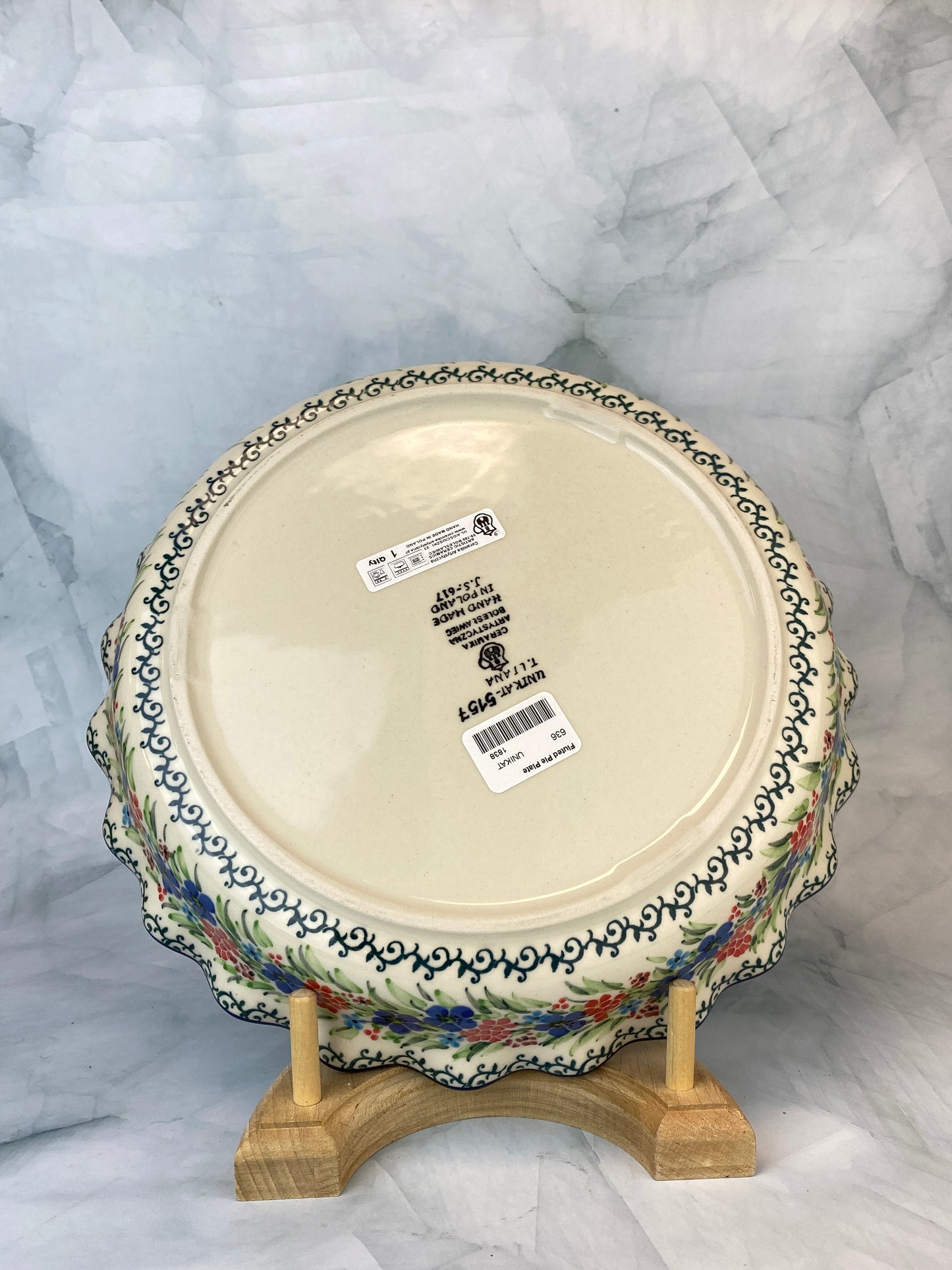 Ruffled Unikat Pie Plate / Round Baker - Shape 636 Pattern U5157