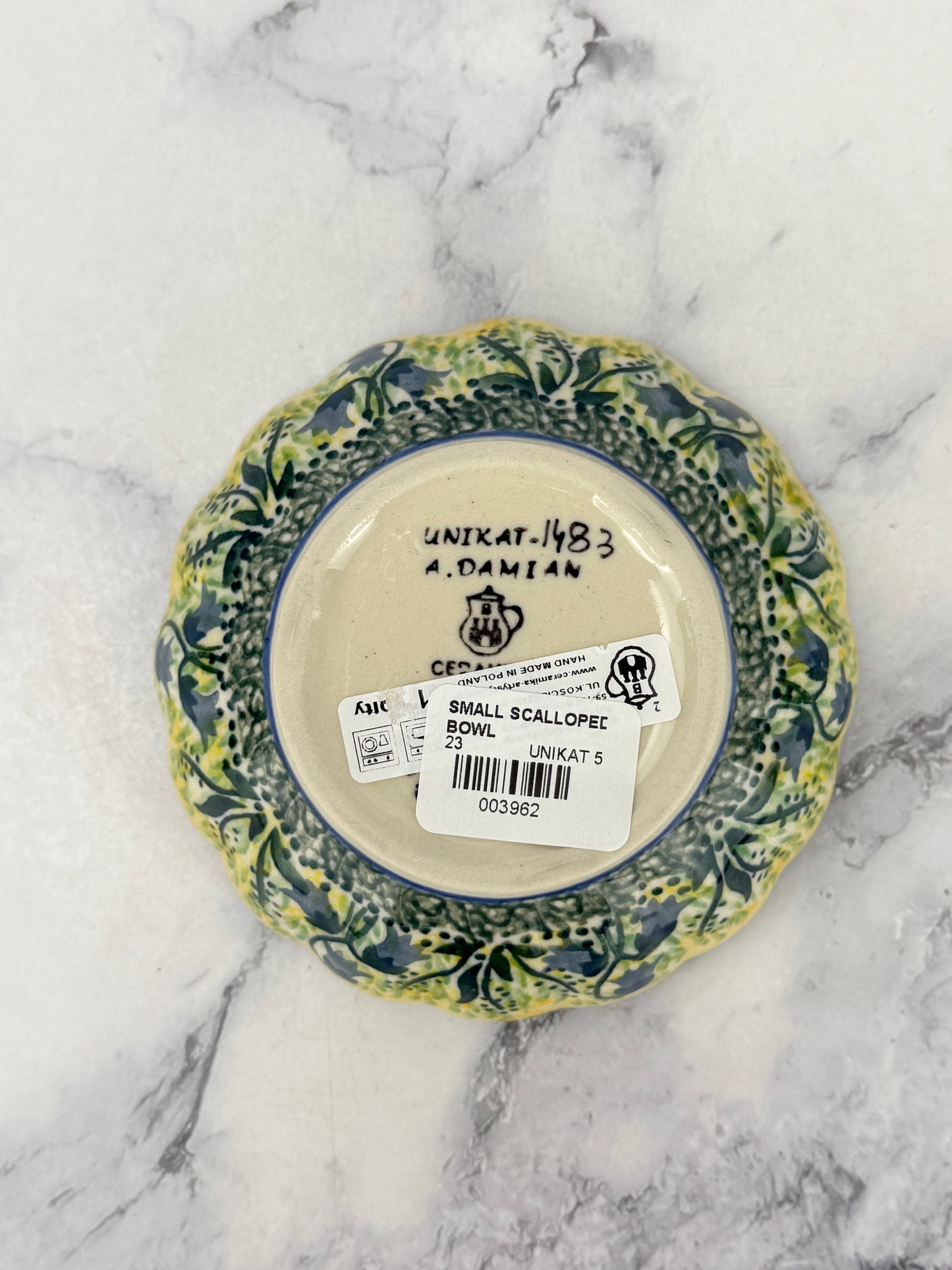 4.5" Unikat Scalloped Bowl - Shape 23 - Pattern U1483