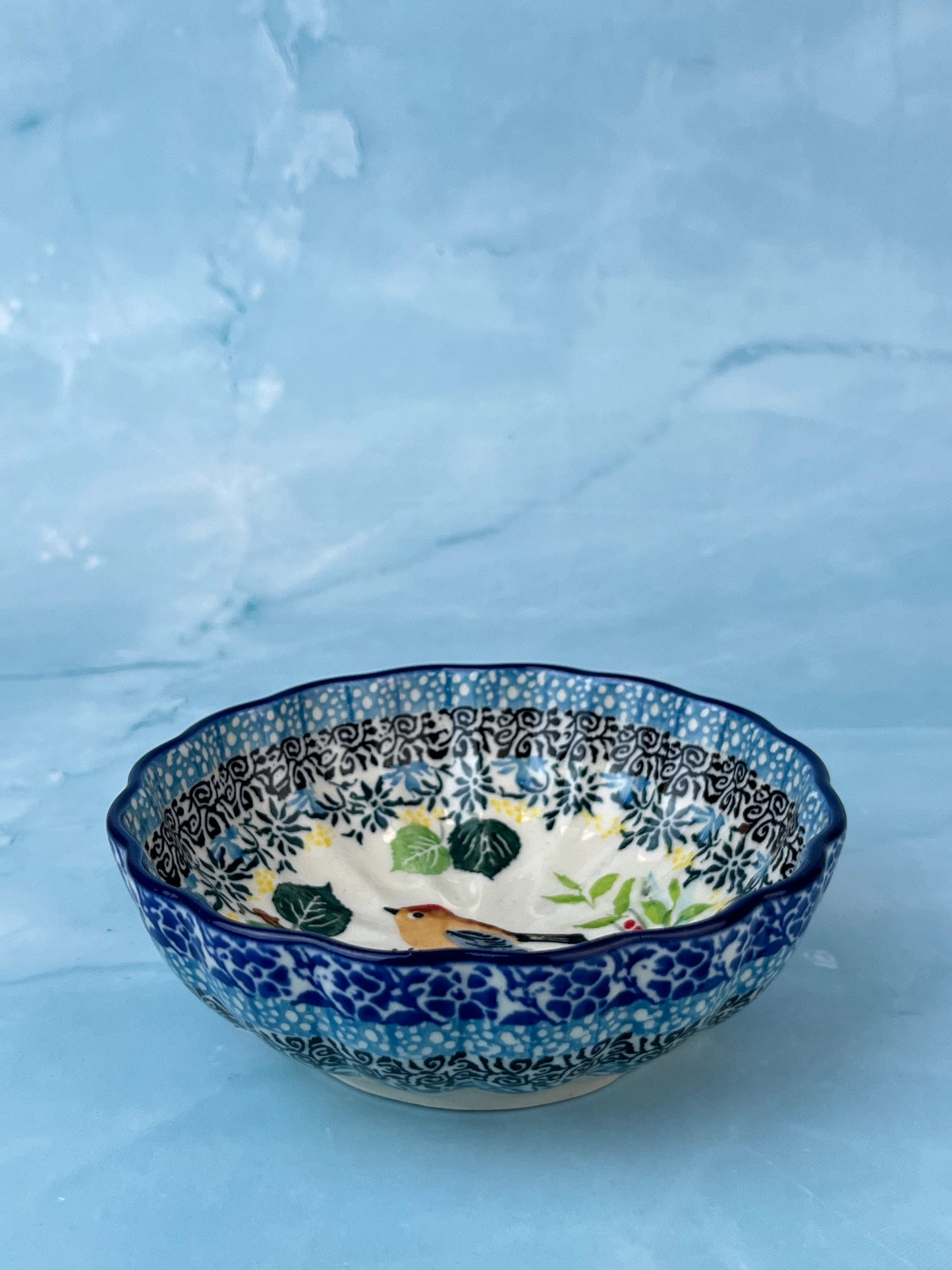 4.5" Unikat Scalloped Bowl - Shape 23 - Pattern U5098