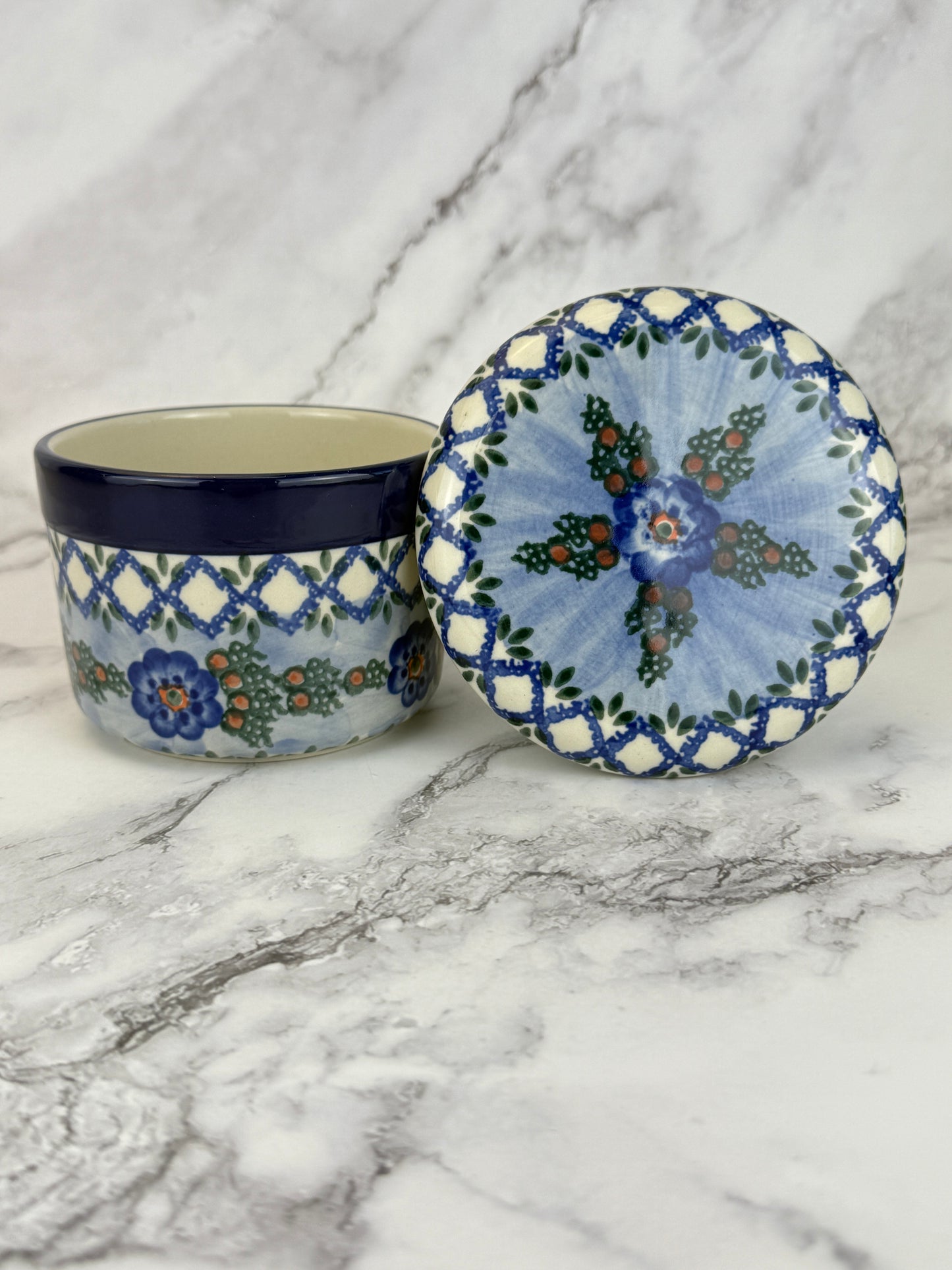 SALE Unikat Butter Crock - Shape 270 - Pattern U1573