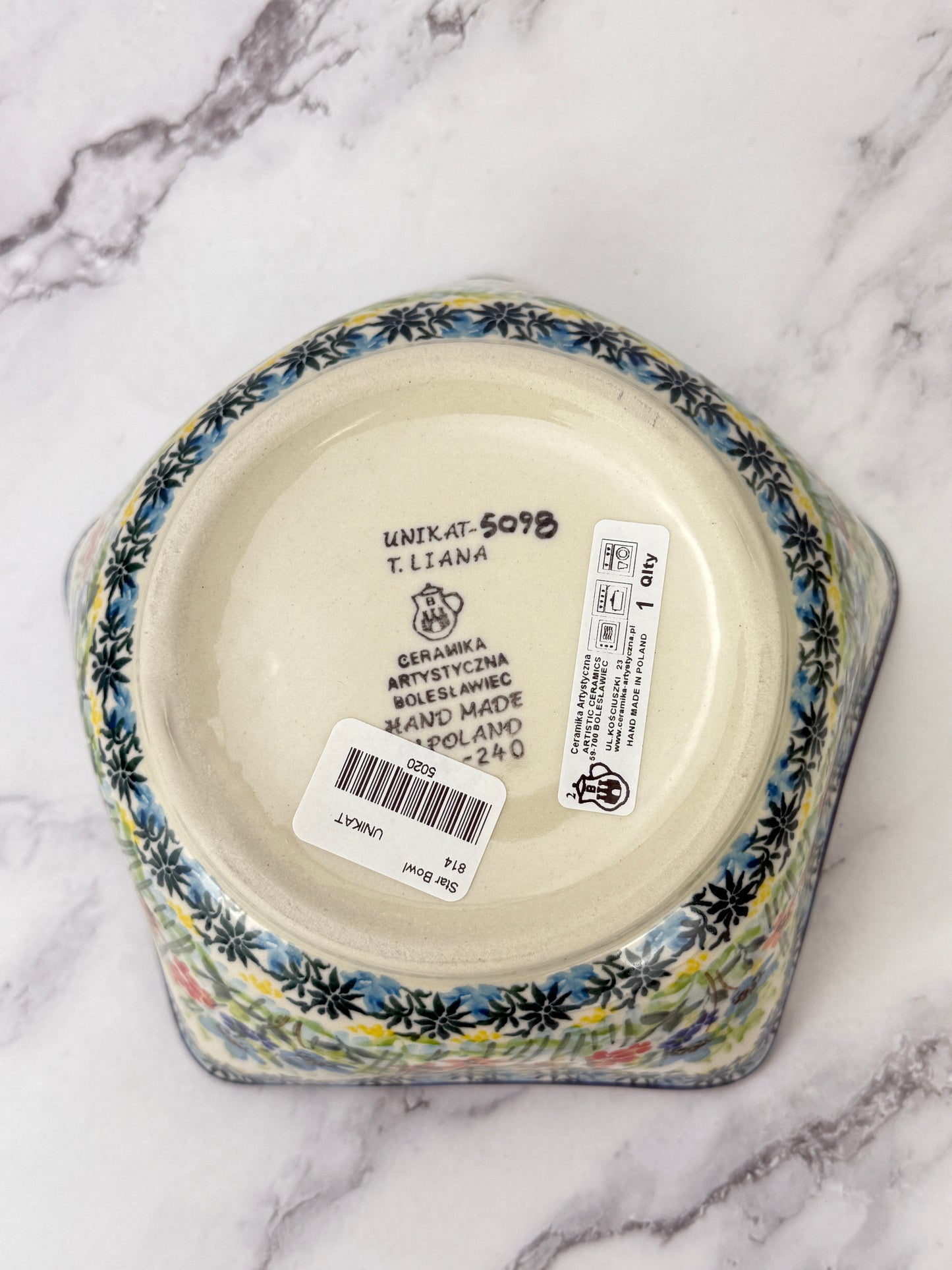 Five Pointed Unikat Star Bowl - Shape 814 - Pattern U5098