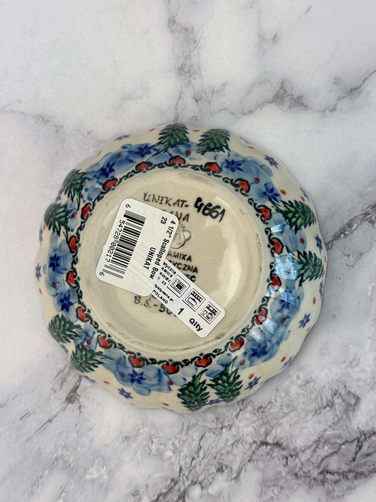 4.5" Unikat Scalloped Bowl - Shape 23 - Pattern U4661