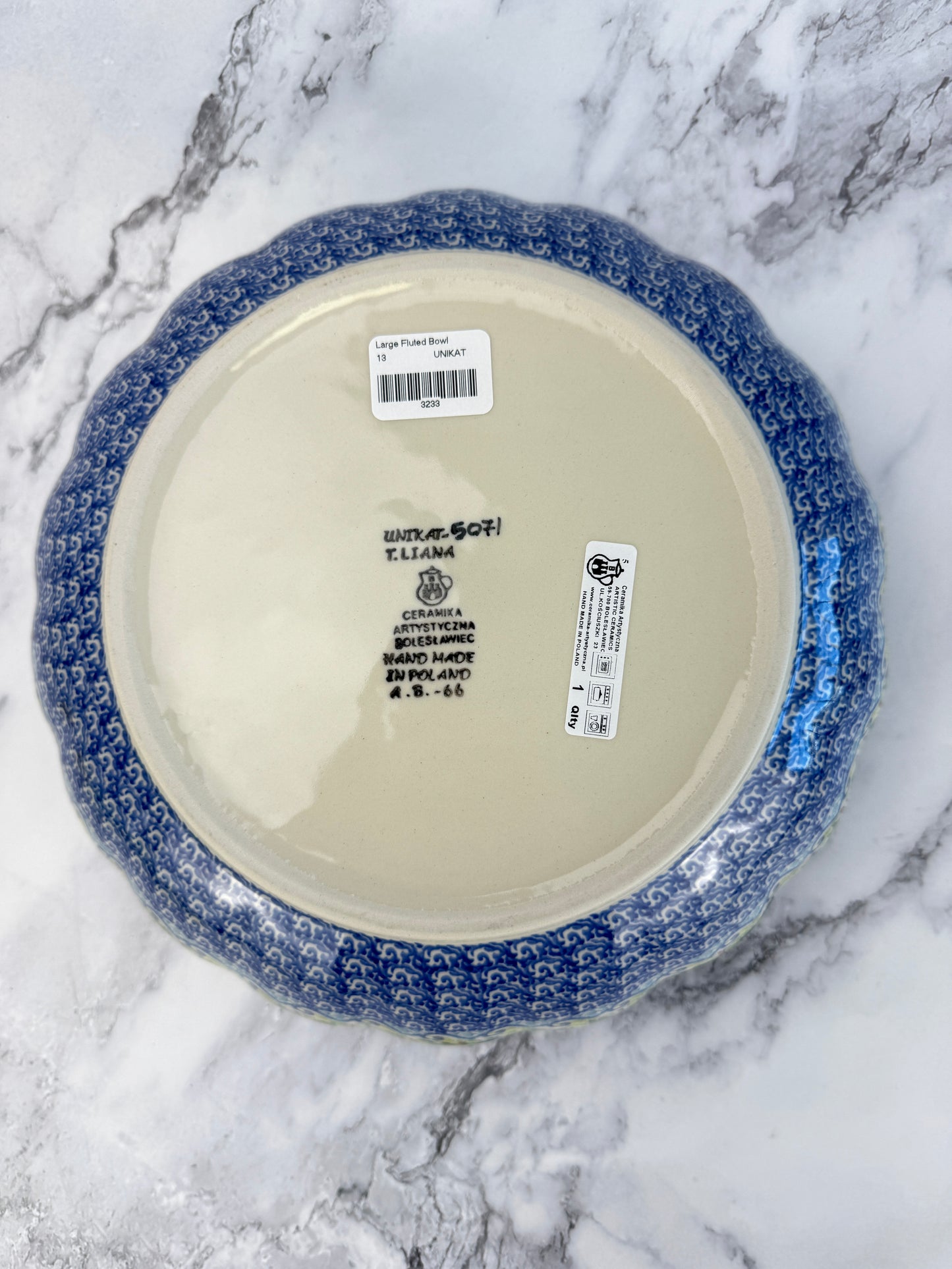 11" Wavy Unikat Serving Bowl - Shape 013 - Pattern U5071