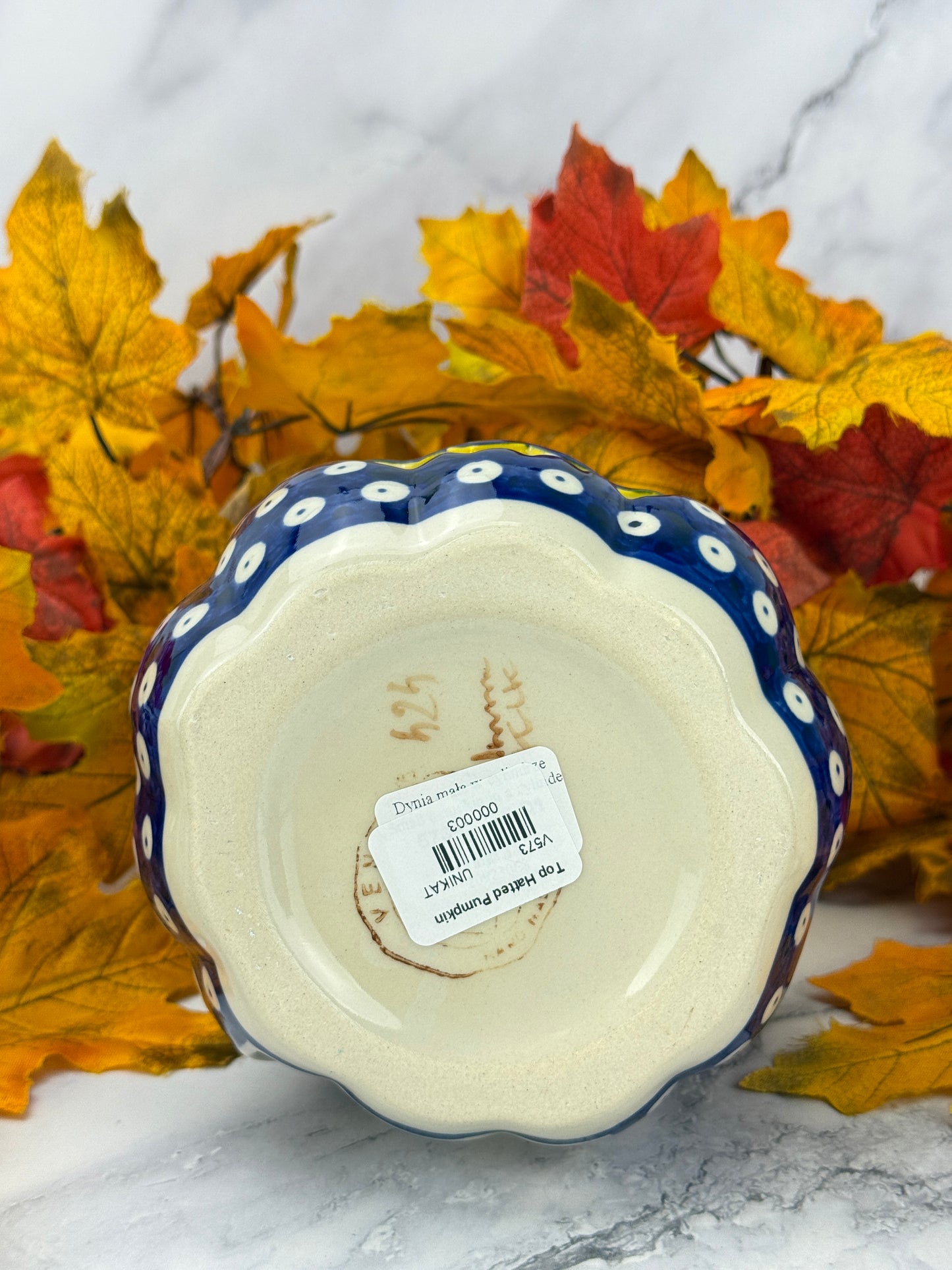 SALE Vena Pumpkin With Hat - Yellow