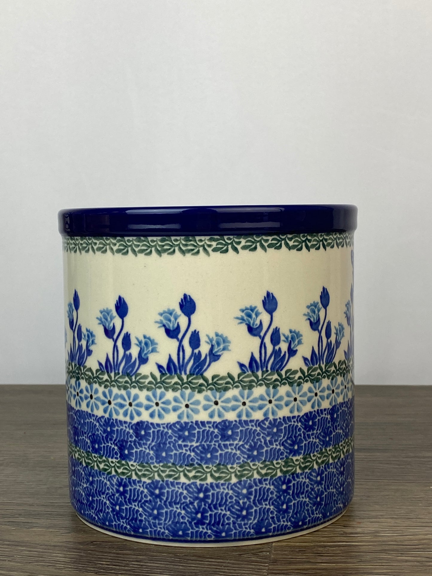 Utensil Crock - Shape 03 - Pattern 1937