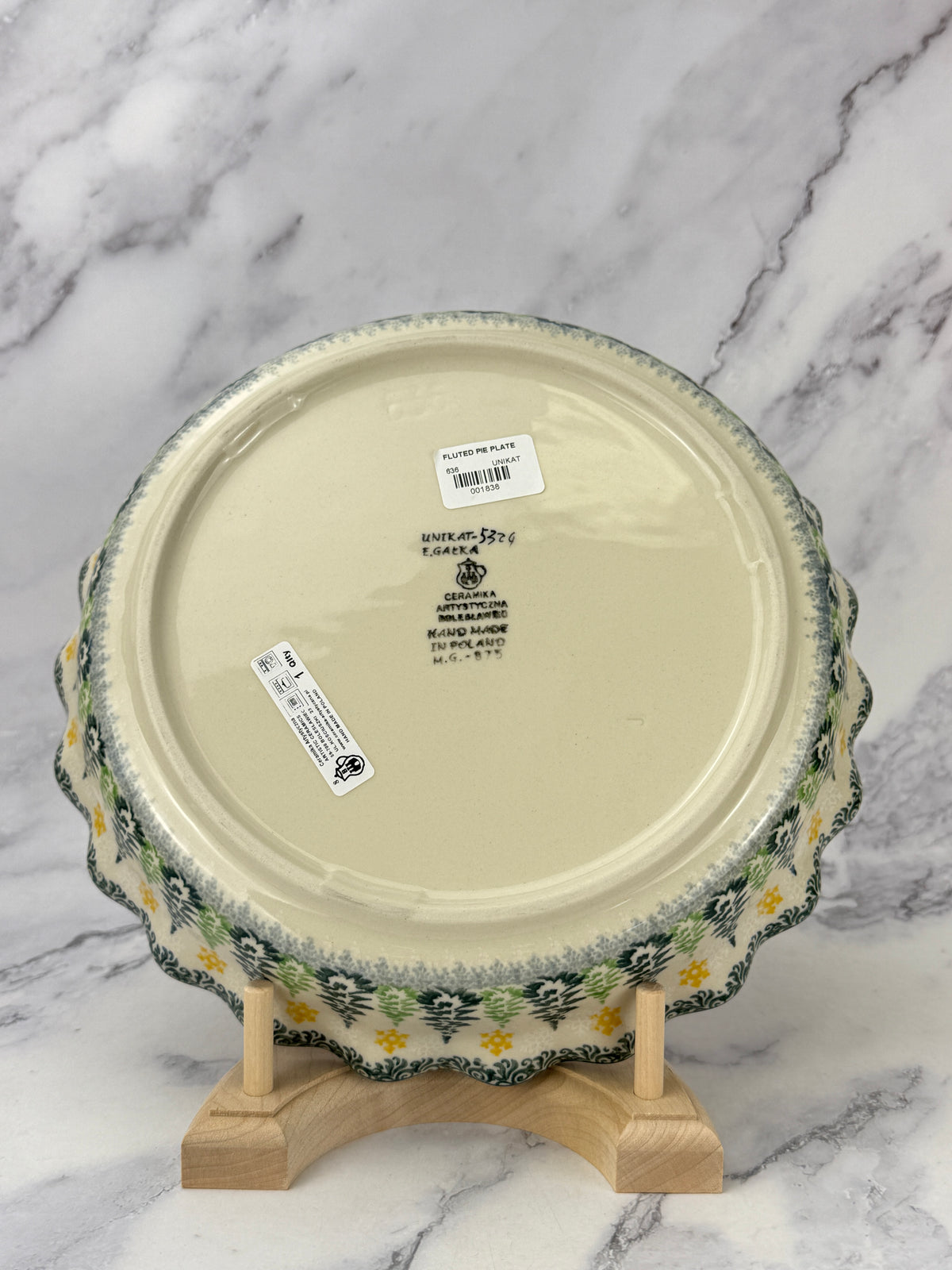 Ruffled Unikat Pie Plate / Round Baker - Shape 636 Pattern U5324