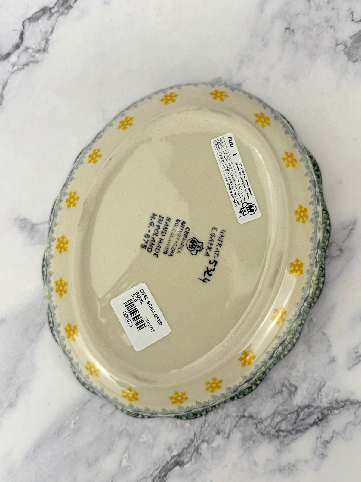 Scalloped Unikat Oval Bowl - Shape D78 - Pattern U5324