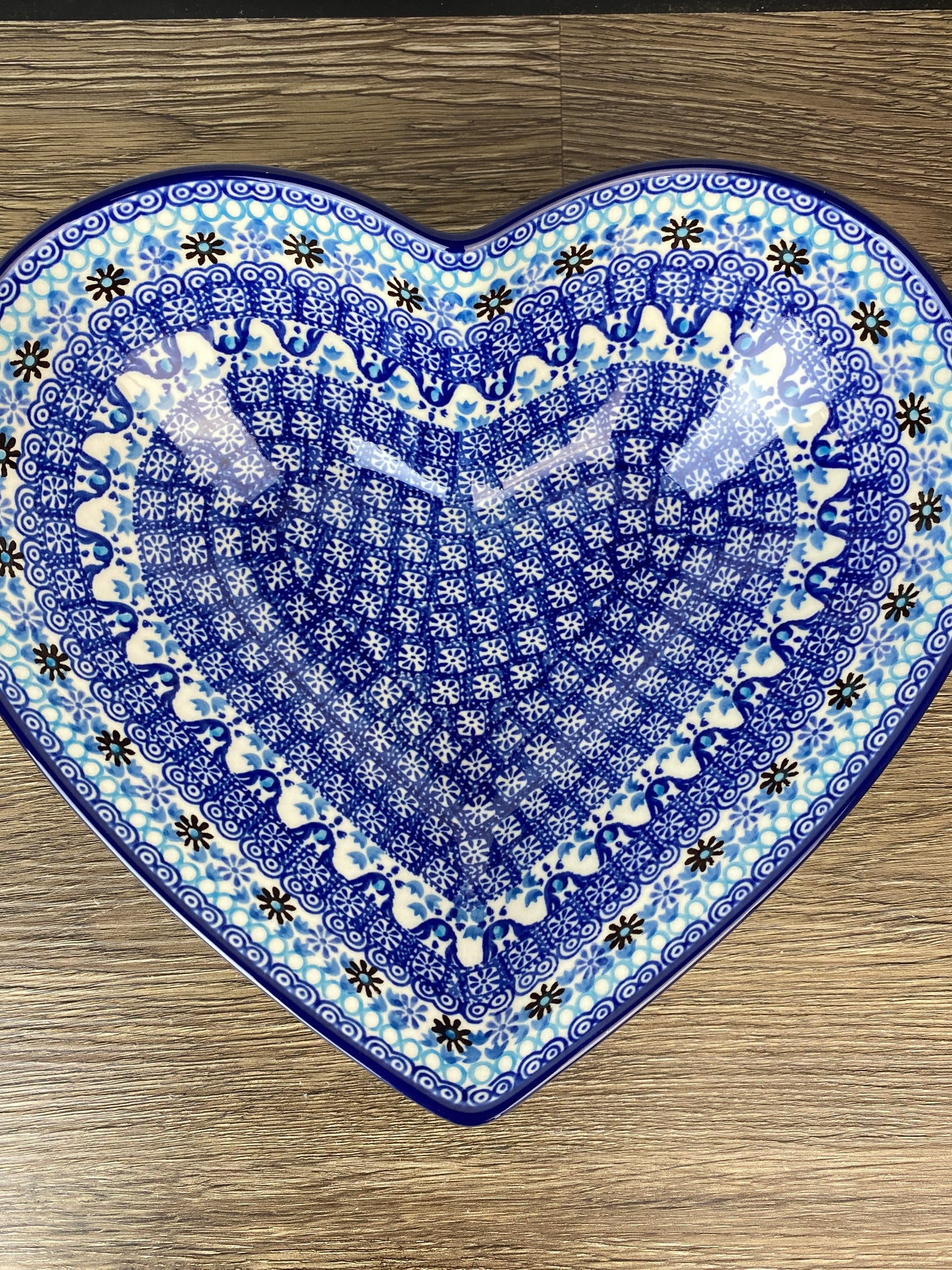 SALE Large Heart Bowl - Shape B38 - Pattern 2187