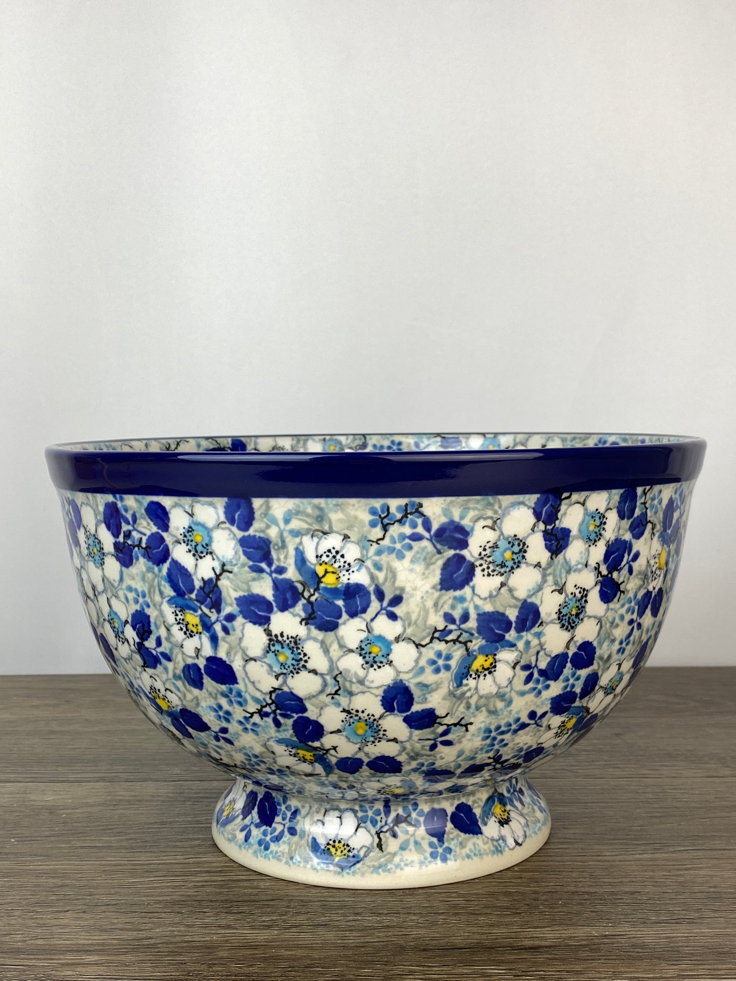 Unikat Wedding Bowl - Shape 215 - Pattern U4845