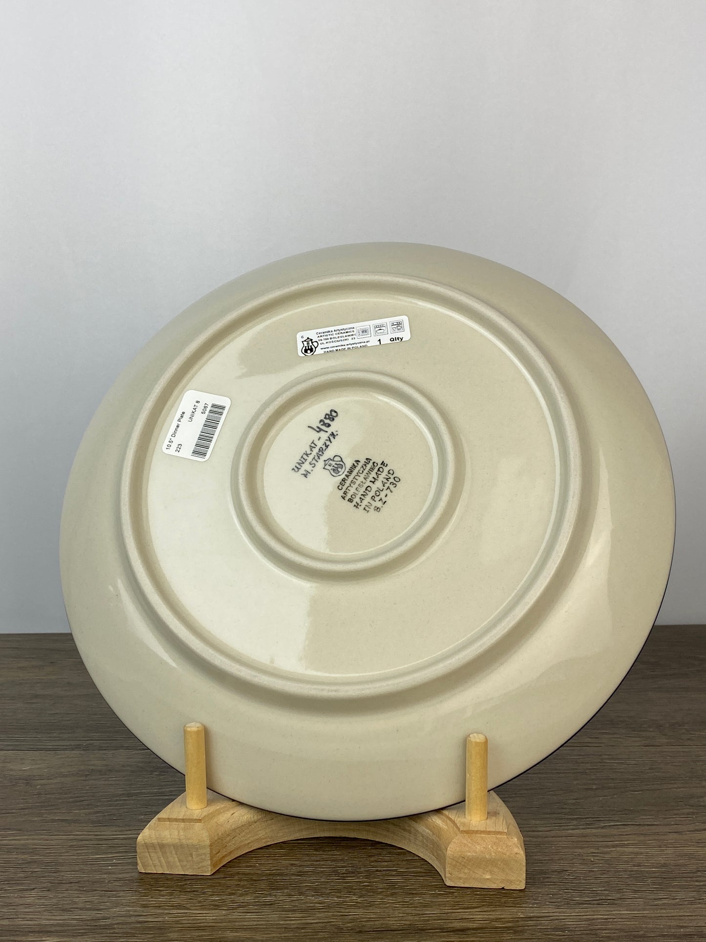 SALE 10.5" Unikat Dinner Plate - Shape 223 - Pattern U4880