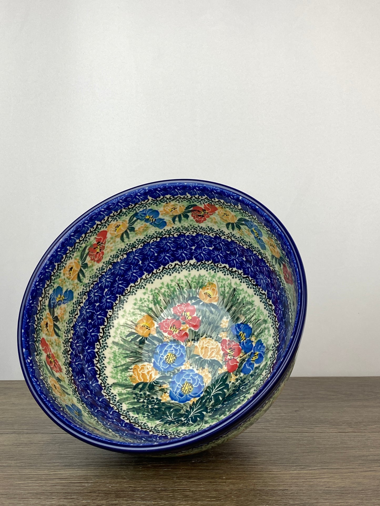 Unikat Pedestal Serving Bowl - Shape A14 - Pattern U3353