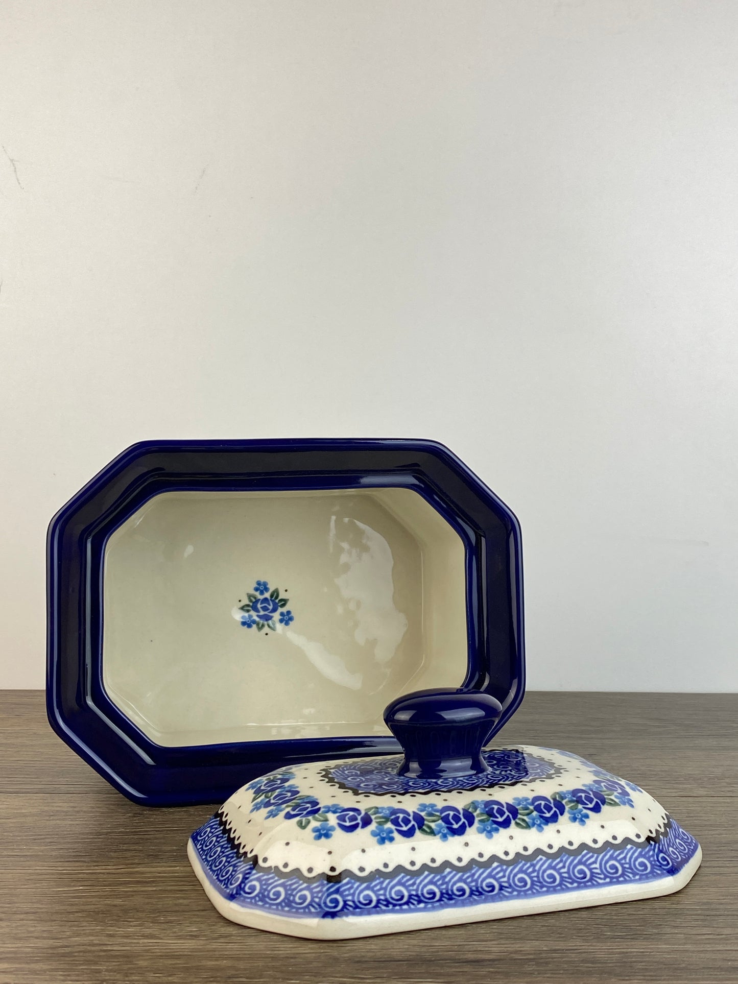 Medium Cake Box - Shape 384 - Pattern 882