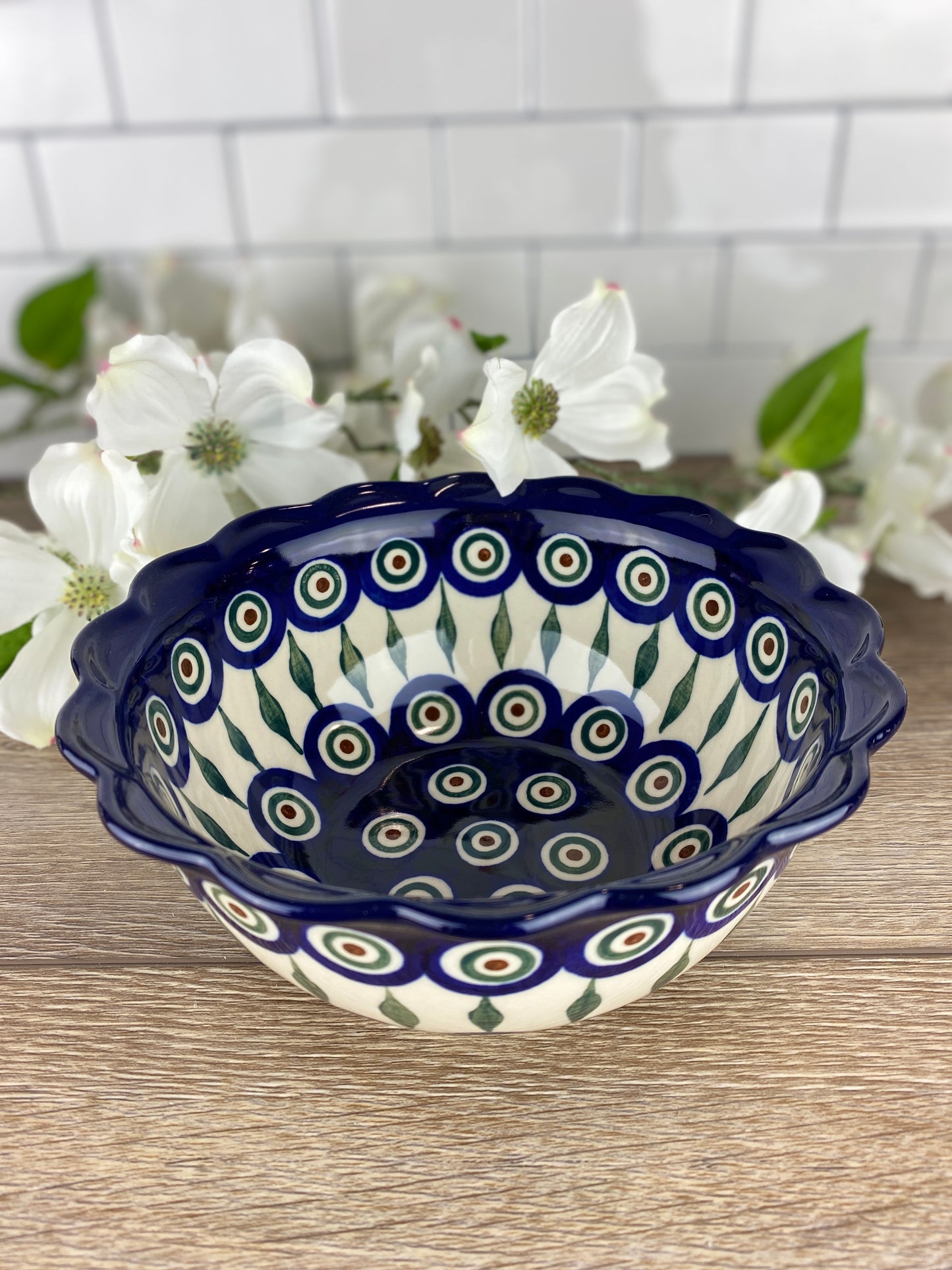 Ruffle Edge Bowl - Shape 288 - Pattern 54