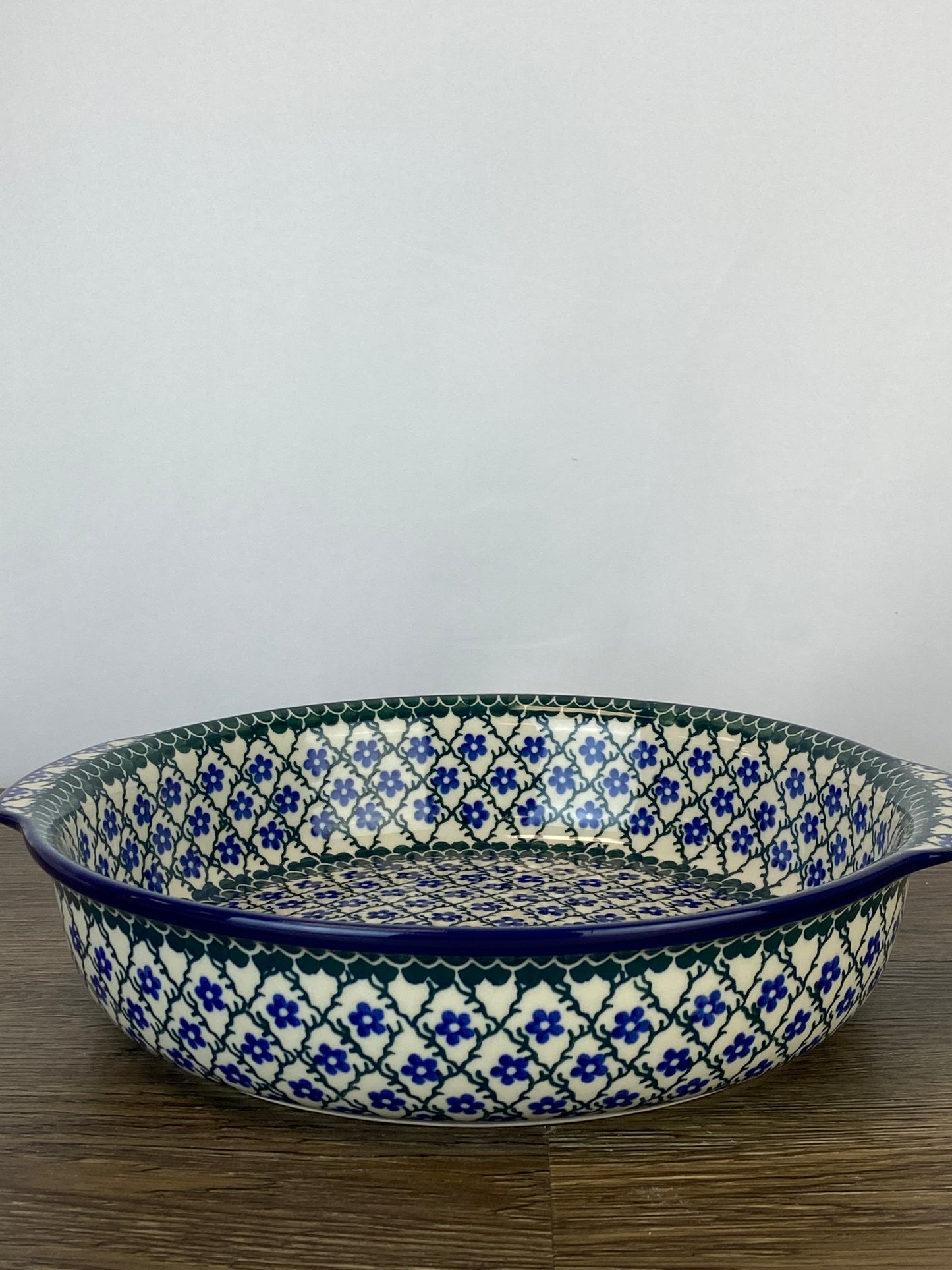 10" Round Baker With Handles - Shape 418 - Pattern 866