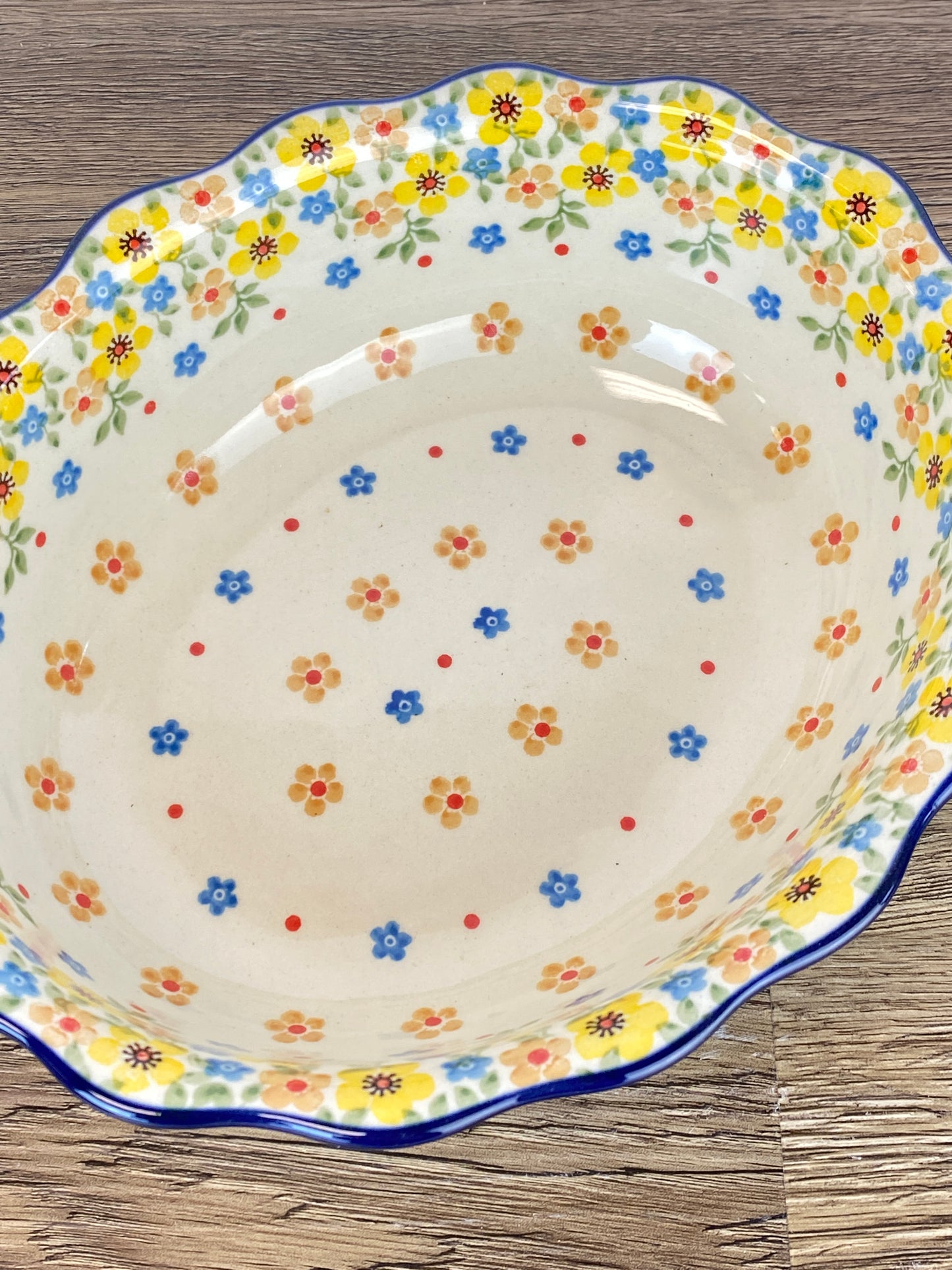 Scalloped Oval Bowl - Shape D78 - Pattern 2225