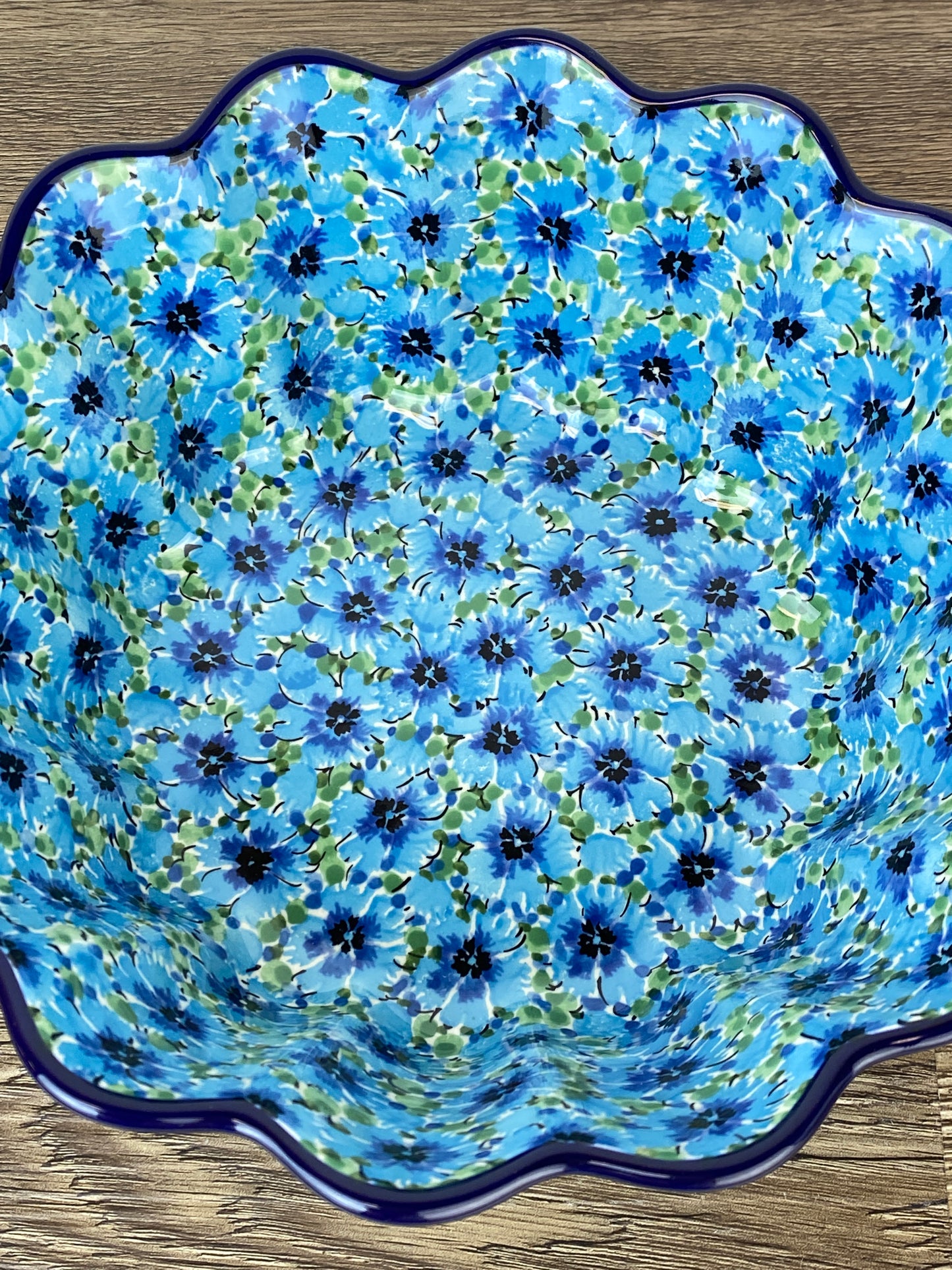 SALE Large Scalloped Unikat Bowl - Shape 913 - Pattern U4929