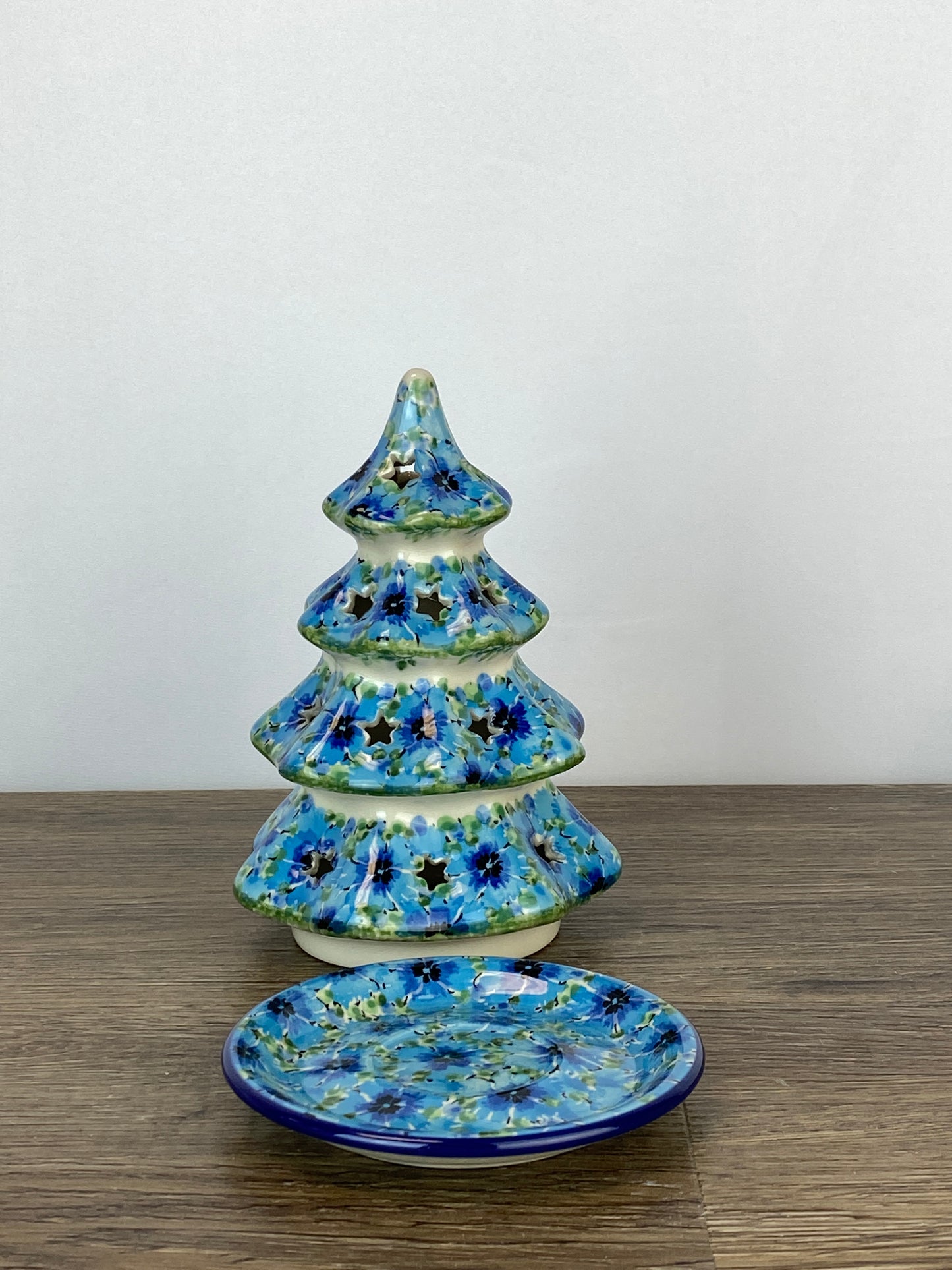 Medium Unikat Christmas Tree - Shape 513 - Pattern U4929