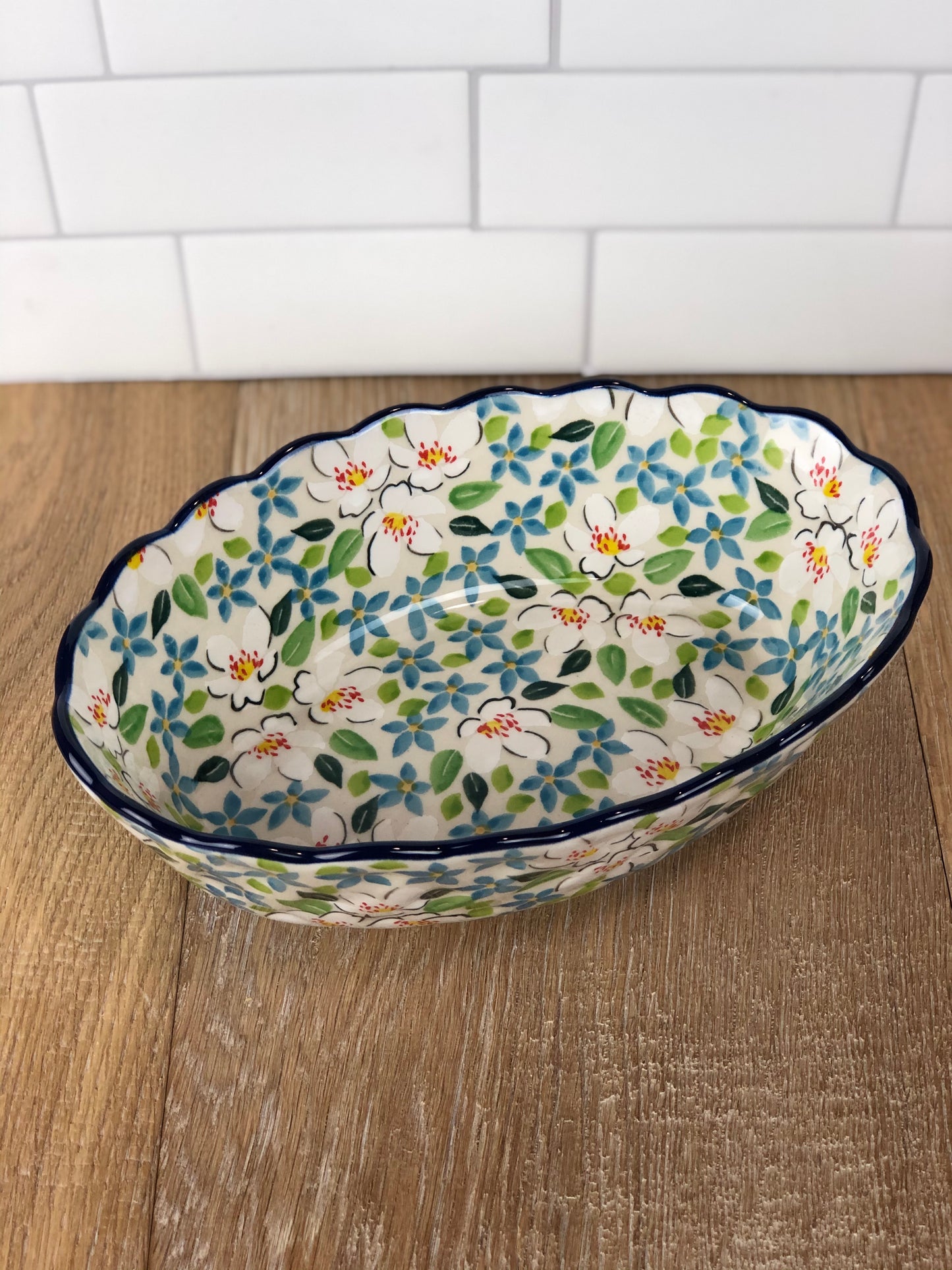 Unikat Lattice Bowl - Shape A89 - Pattern U4902