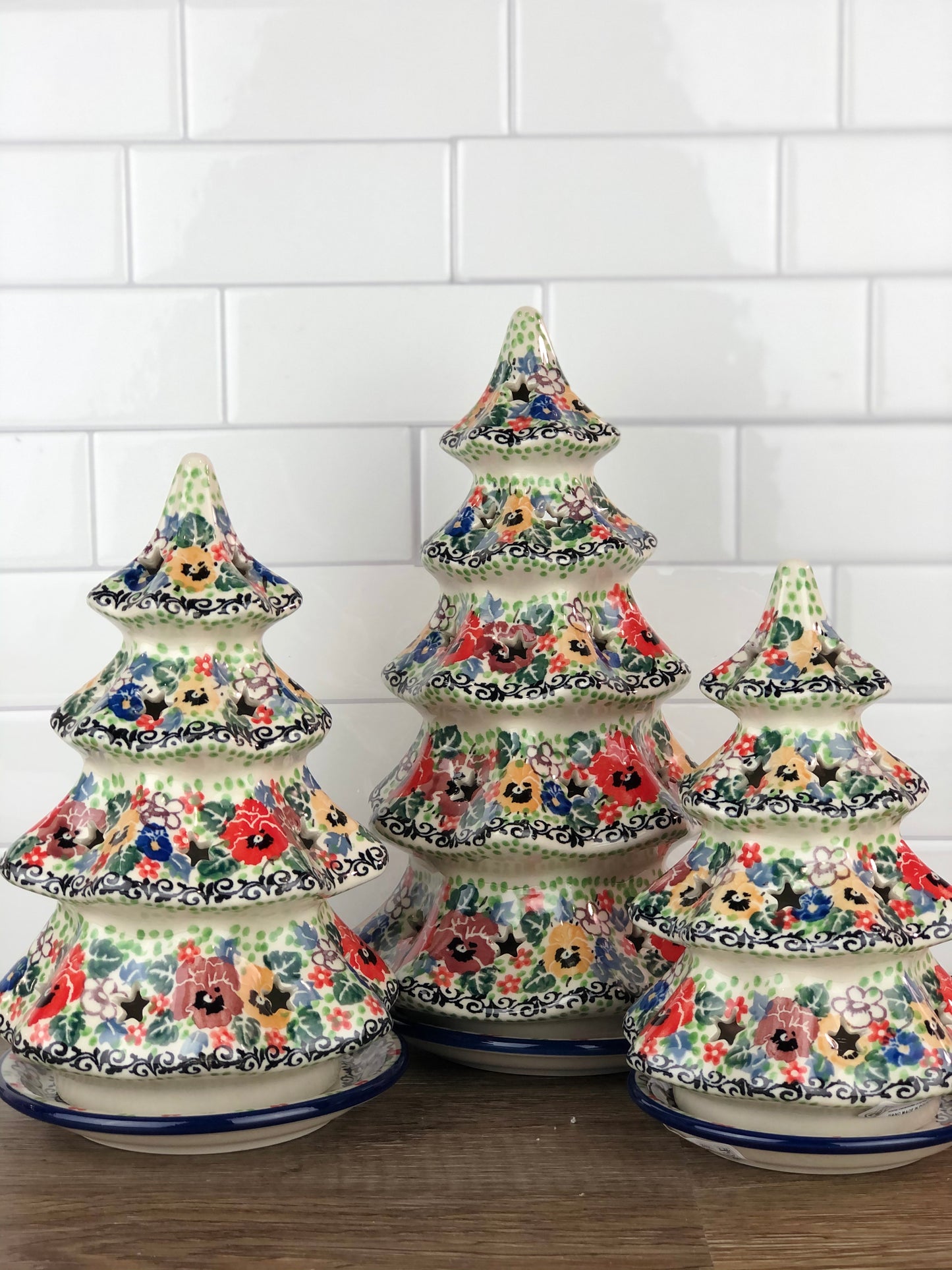 8" Unikat Christmas Tree - Shape 602 - Pattern U3638*