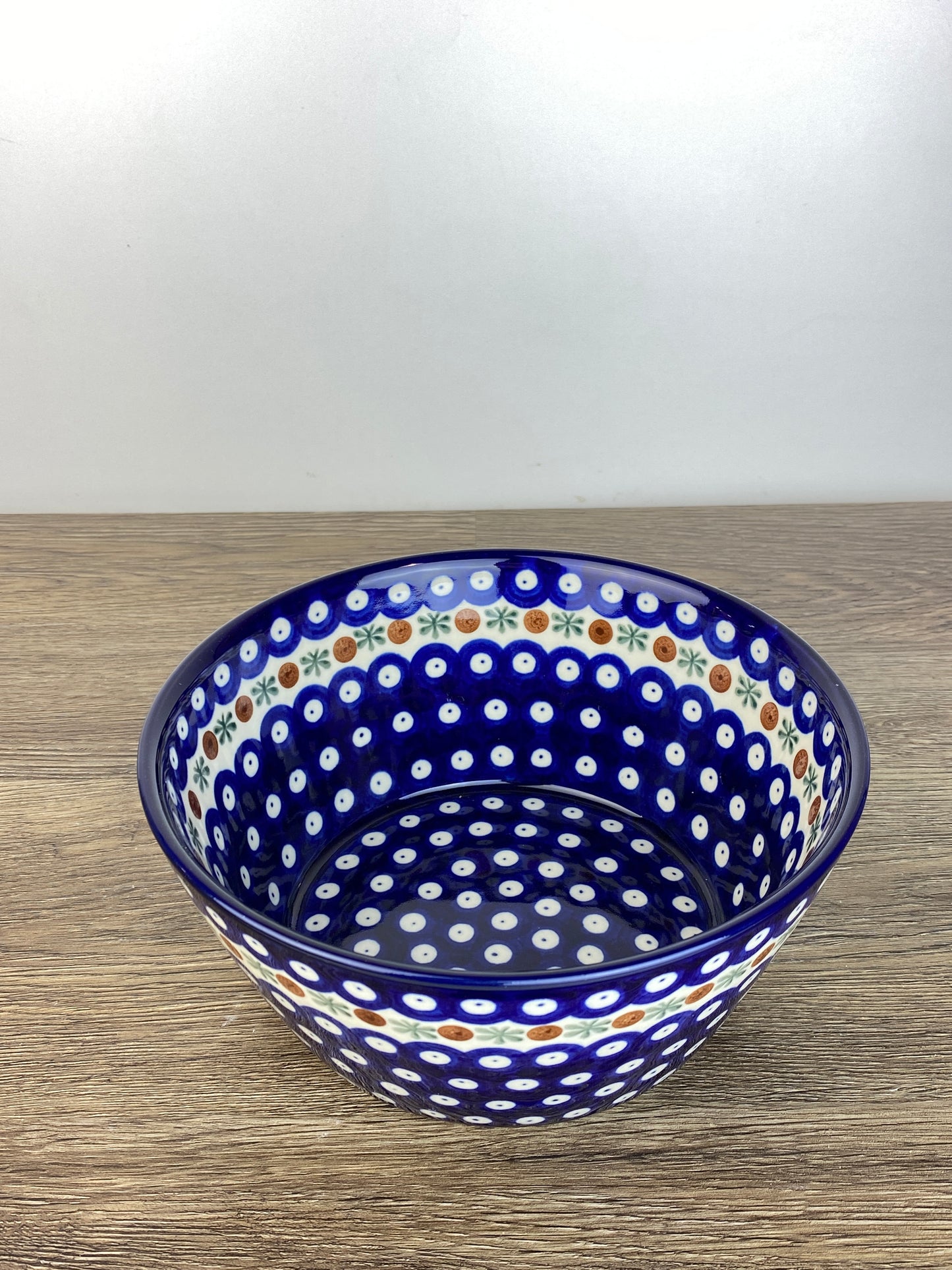 Straight Sided Serving Bowl - Shape E98 - Pattern 70