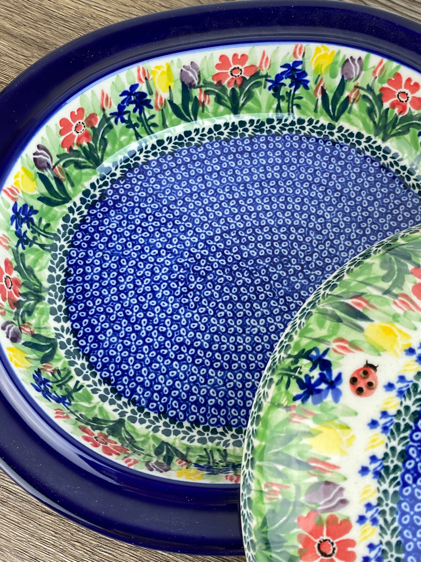 Unikat Oval Covered Baker - Shape 615 - Pattern U3787