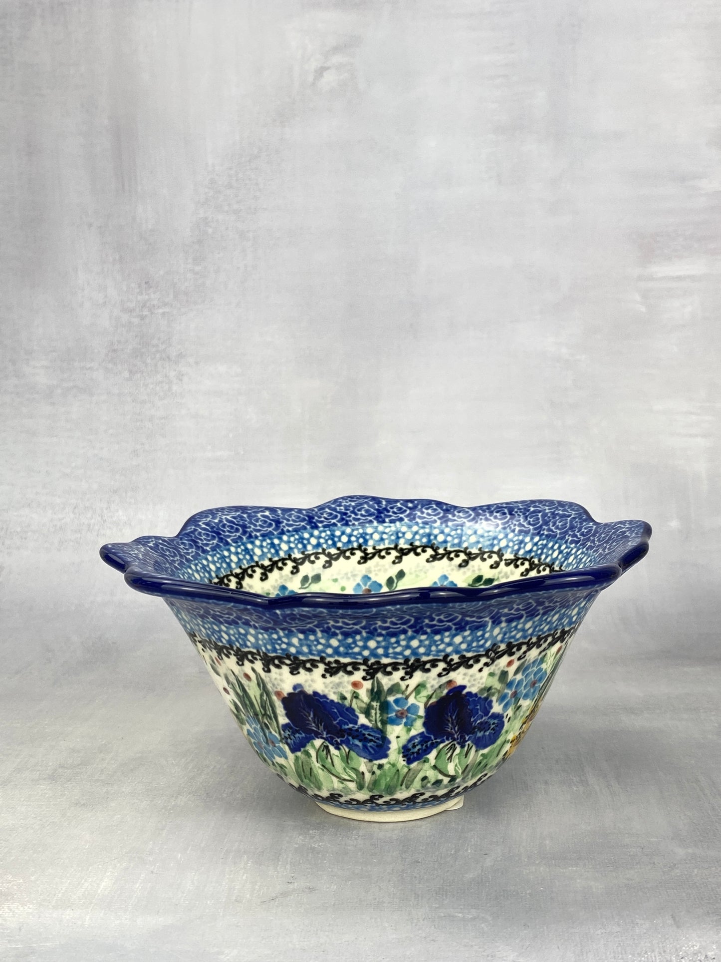 Small Flared Unikat Bowl - Shape A80 - Pattern U5132