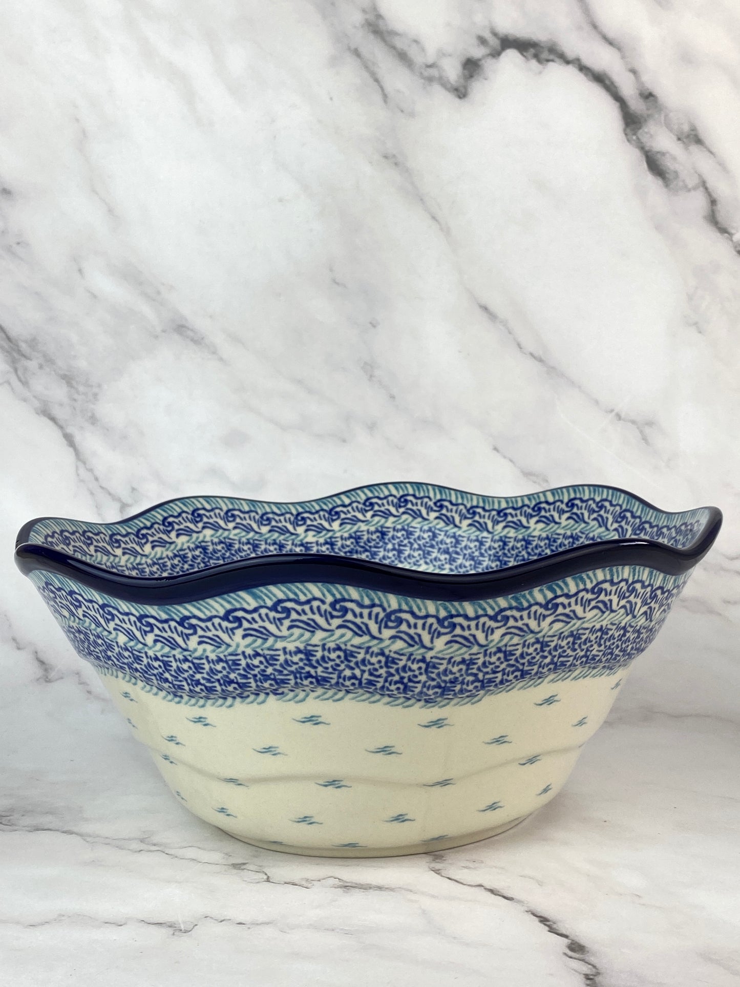 Large Wavy Serving Bowl - Shape 692 - Pattern 2931