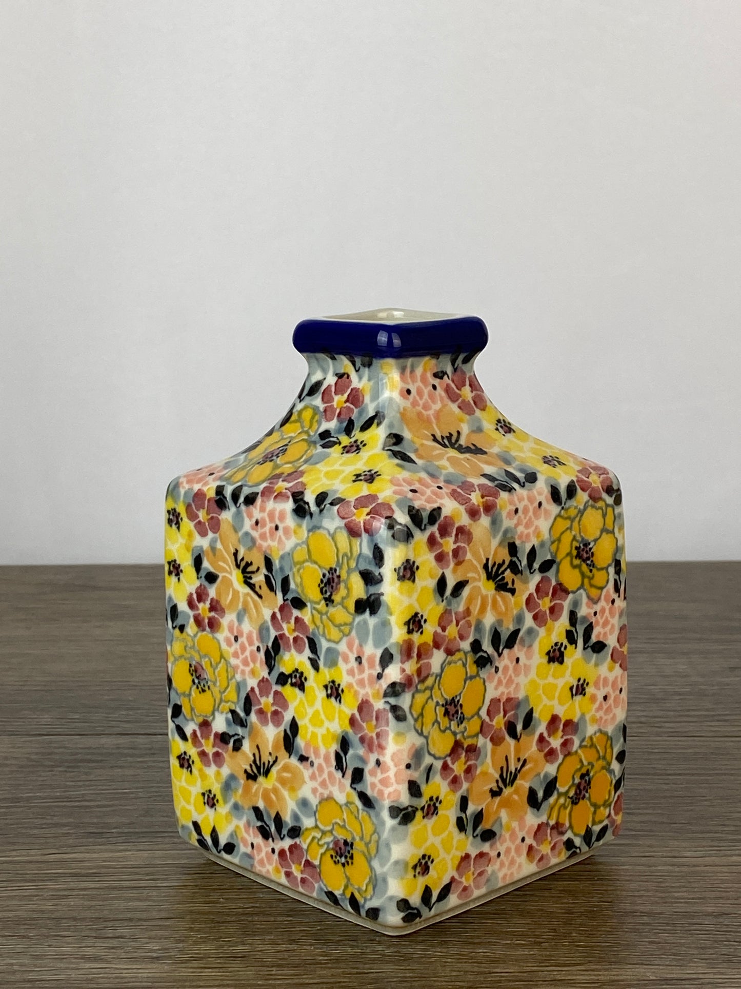 SALE Unikat Milk Carton Vase - Shape D50 - Pattern U5020