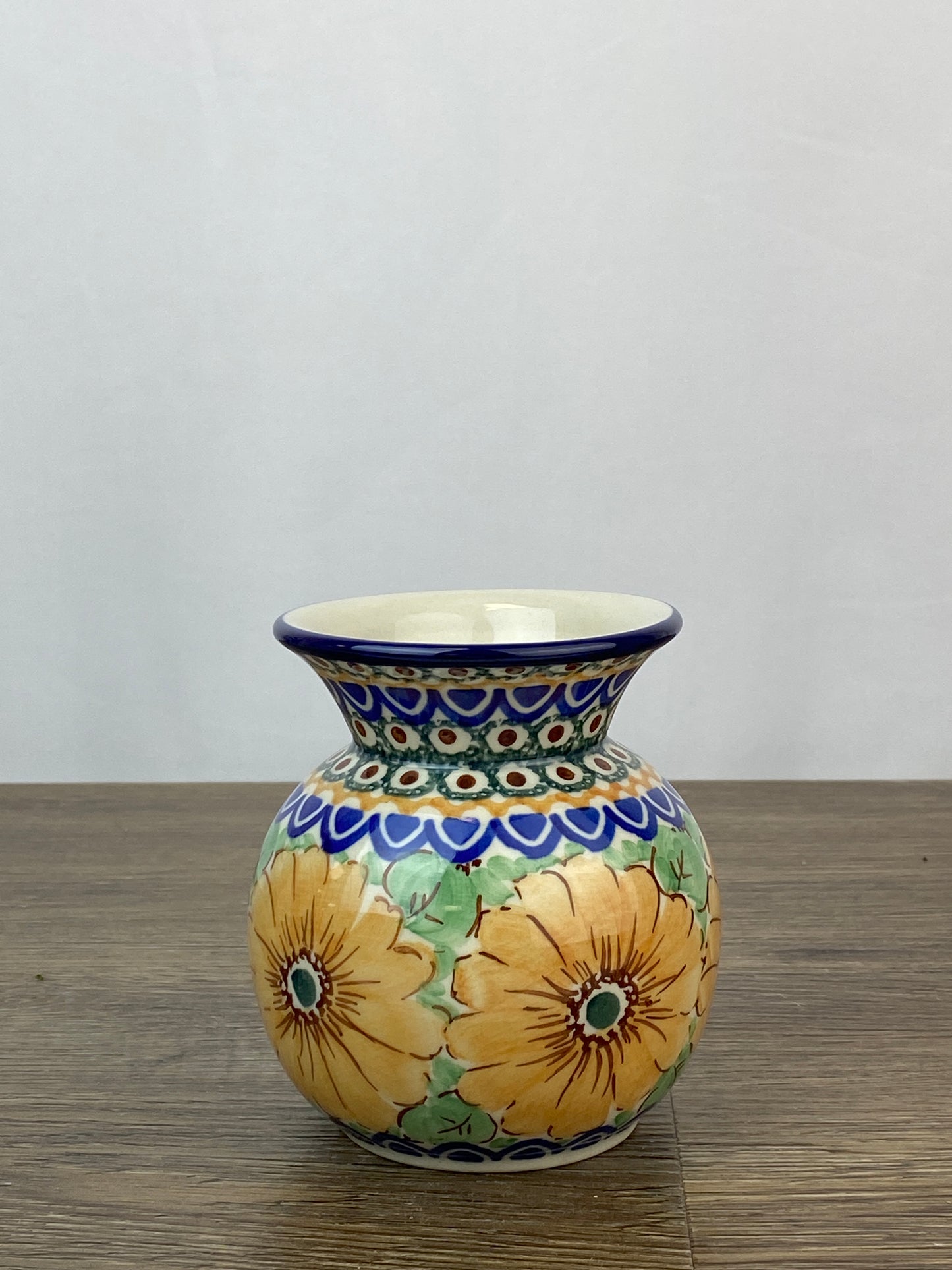 SALE Unikat Bud Vase - Shape 48 - Pattern U740