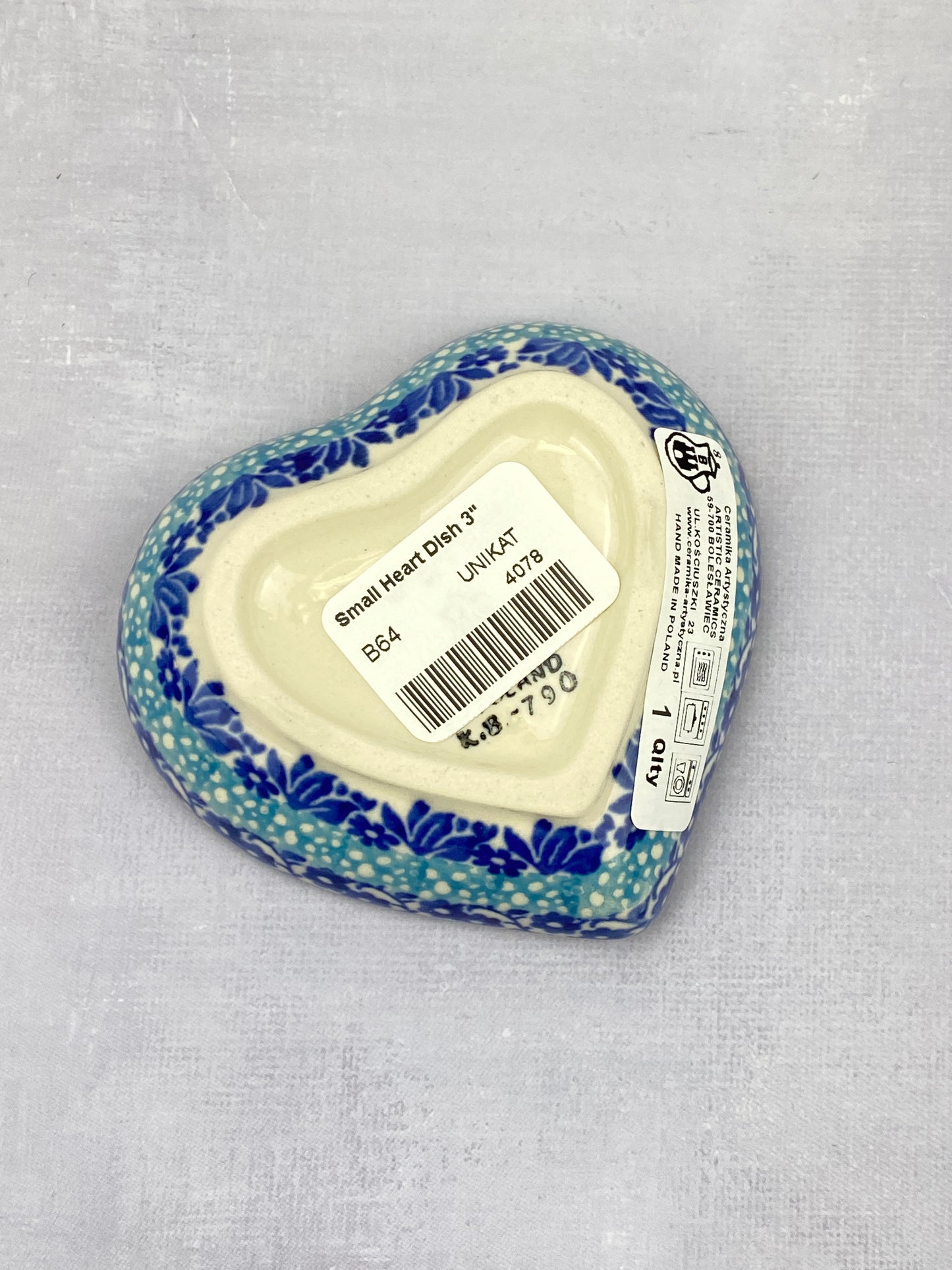 3” Unikat Heart Dish / Tea Bag Holder - Shape B64 - Pattern U5155