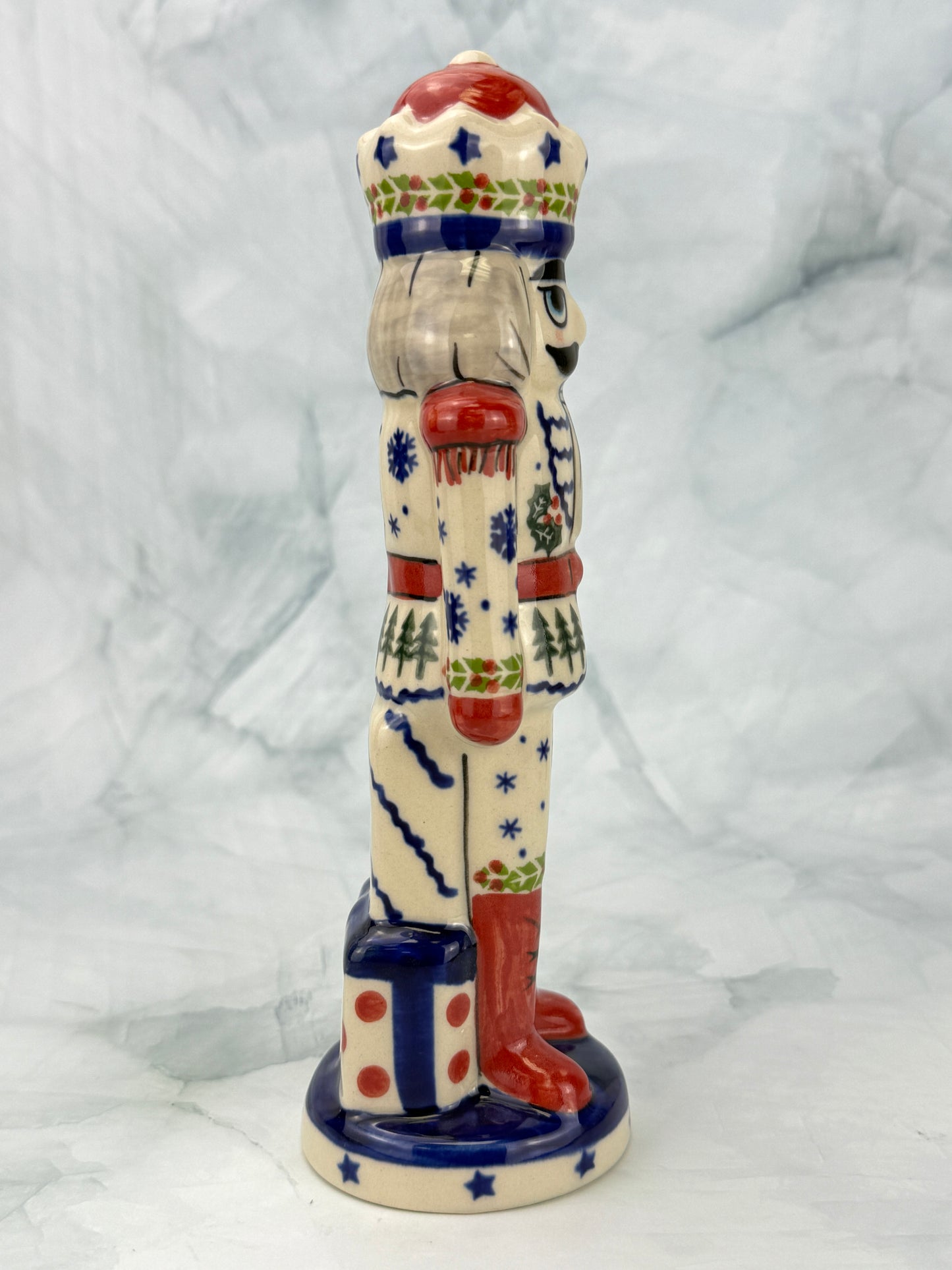 HOLIDAY SPECIAL Vena Nutcracker Figurine - Shape V618 - Gingerbread