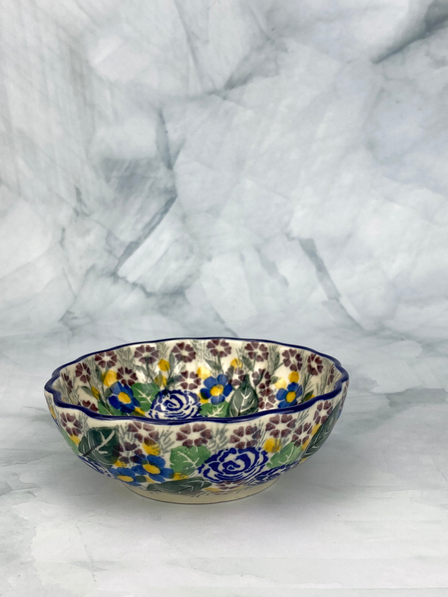 4.5" Unikat Scalloped Bowl - Shape 23 - Pattern U5139