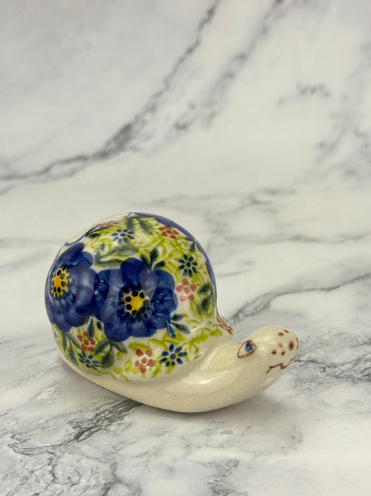 Snail Figurine - Shape V415 - Pattern Blue Bloom