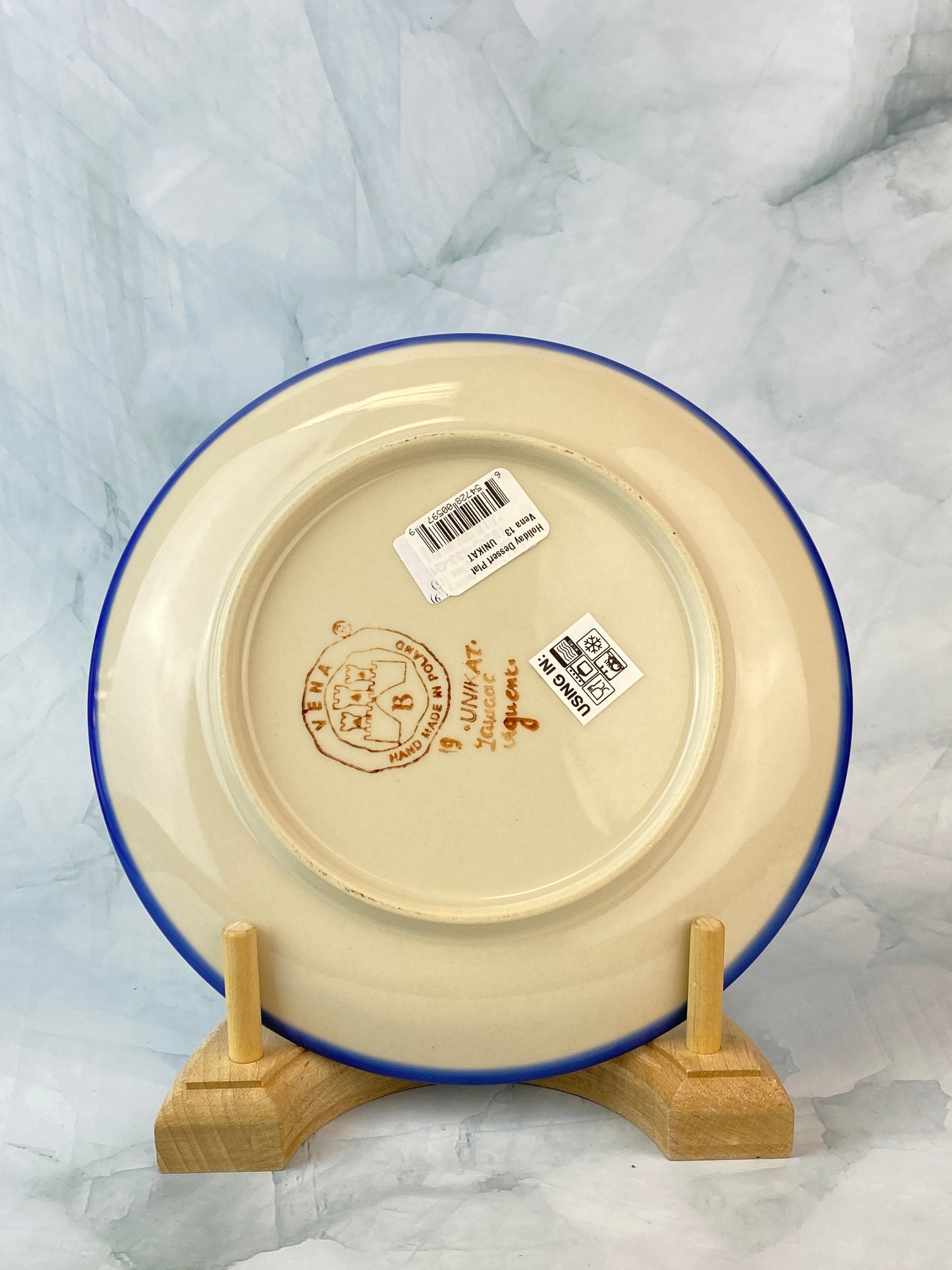 Vena Unikat Holiday Dessert Plate - Shape V132 - Sleigh Ride