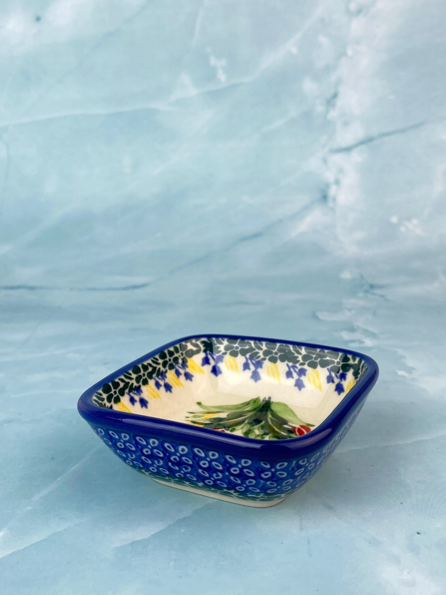 Small Unikat Dip Bowl - Shape 604 - Pattern U3787