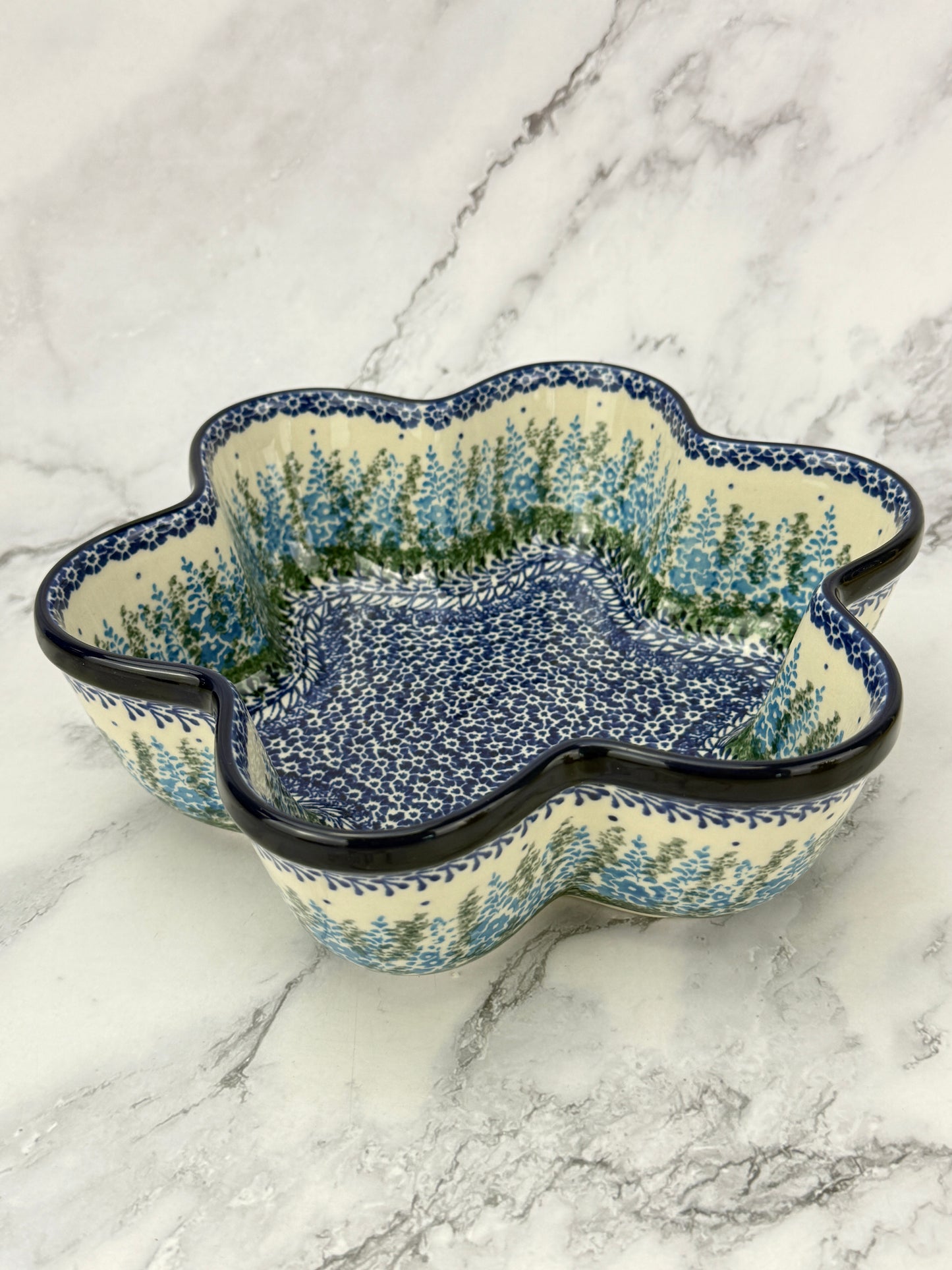 Flower Shaped Roll Baker - Shape D20 - Pattern 3279