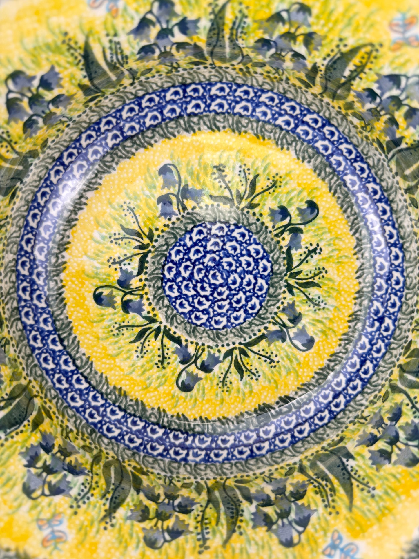 Footed Unikat Bowl - Shape A17 - Pattern U1483