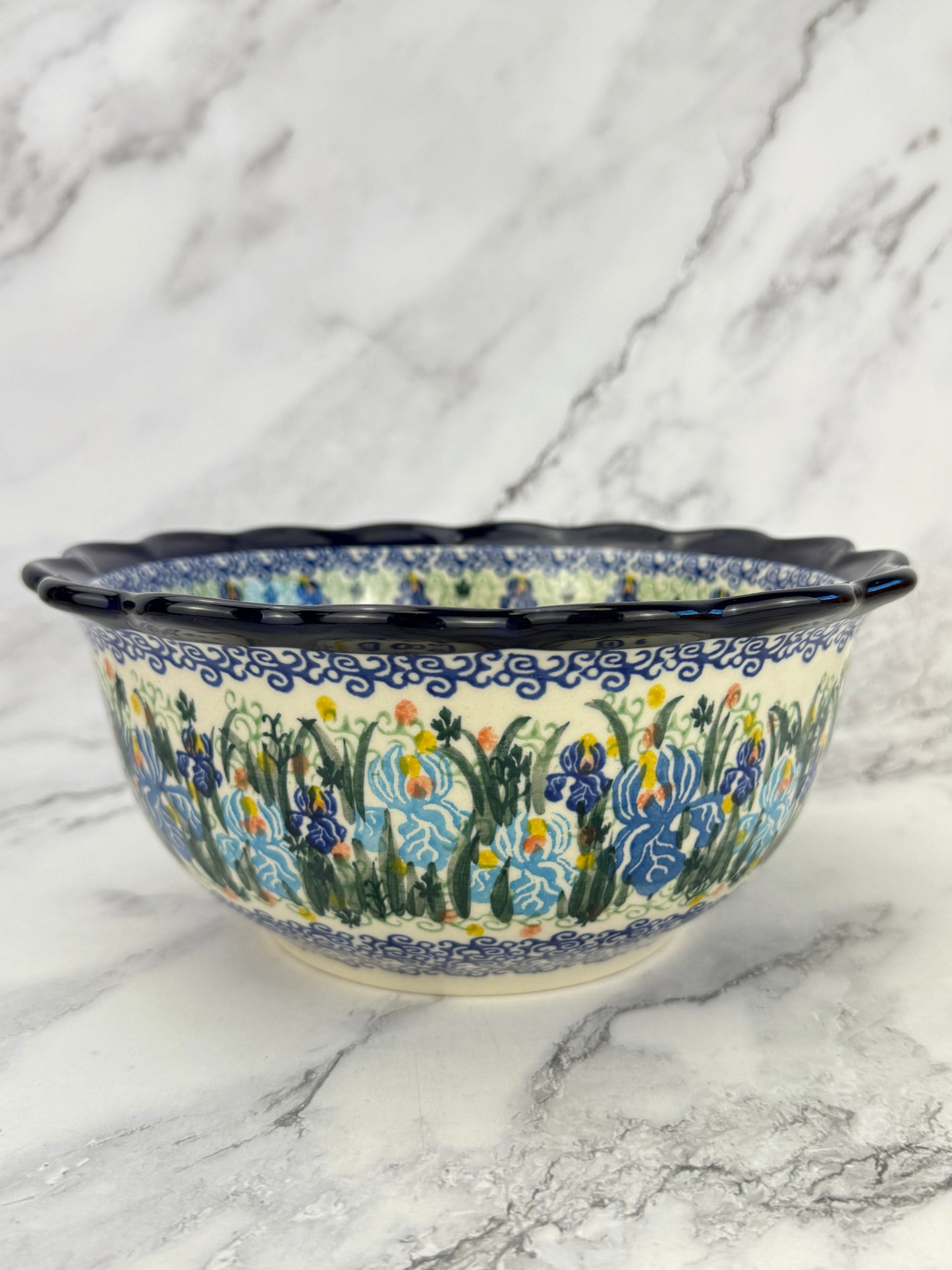 Large Unikat Ruffled Bowl - Shape 628 - Pattern U2712