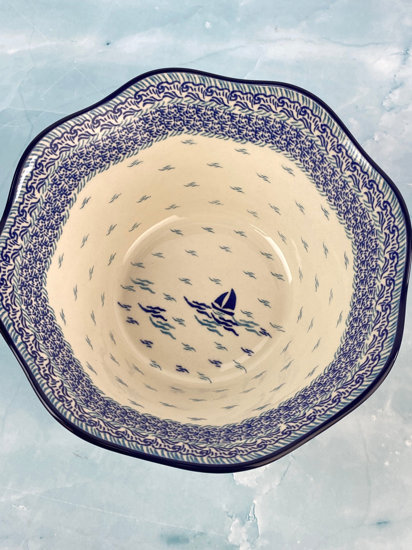 Large Wavy Serving Bowl - Shape 692 - Pattern 2931